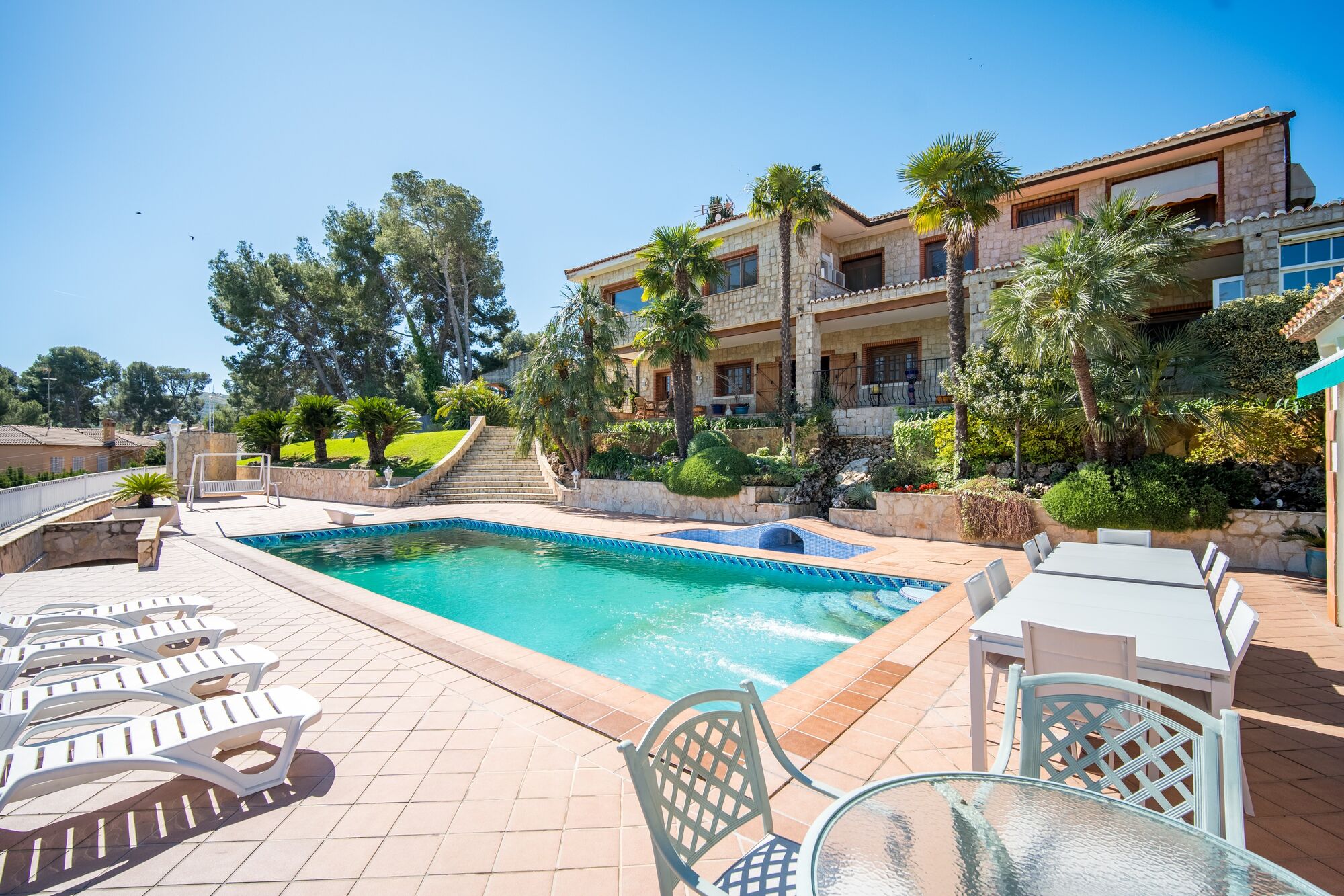 We will successfully sell your house