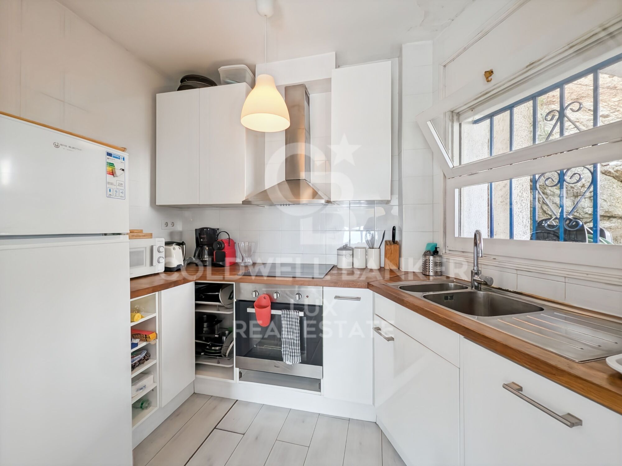 Villa with pool and sea view - Almadrava Roses