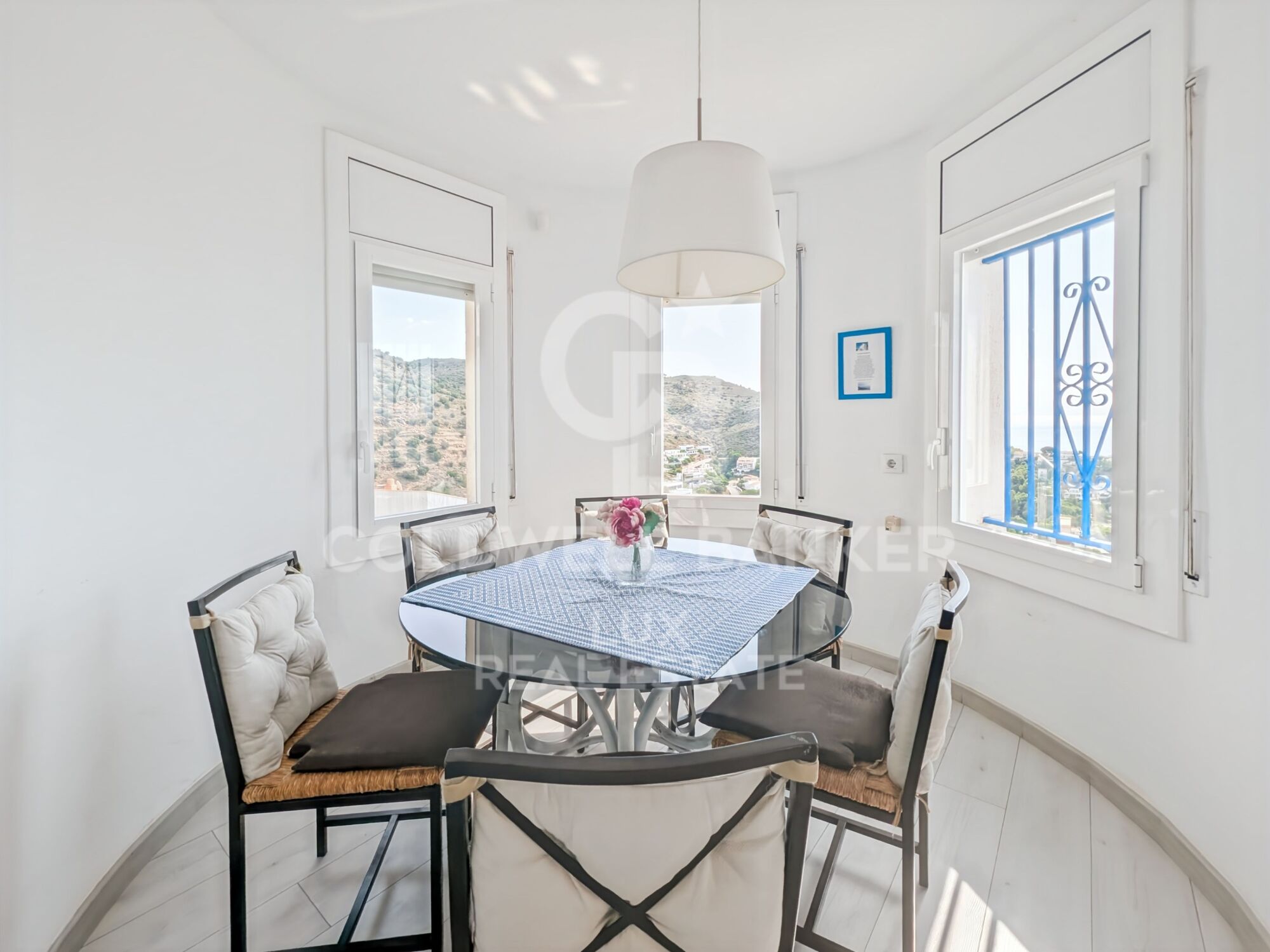 Villa with pool and sea view - Almadrava Roses