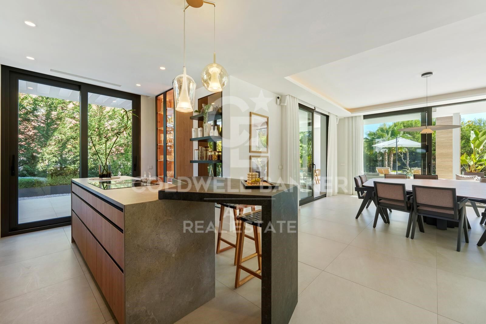 Contemporary Mediterranean living on Marbella's Golden Mile