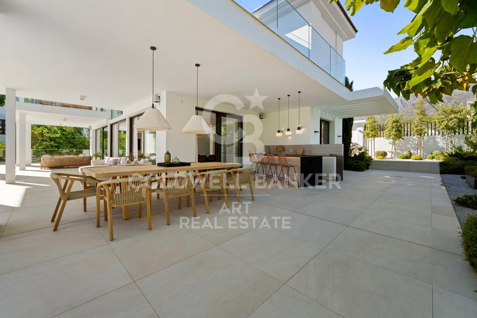 Contemporary Mediterranean living on Marbella's Golden Mile