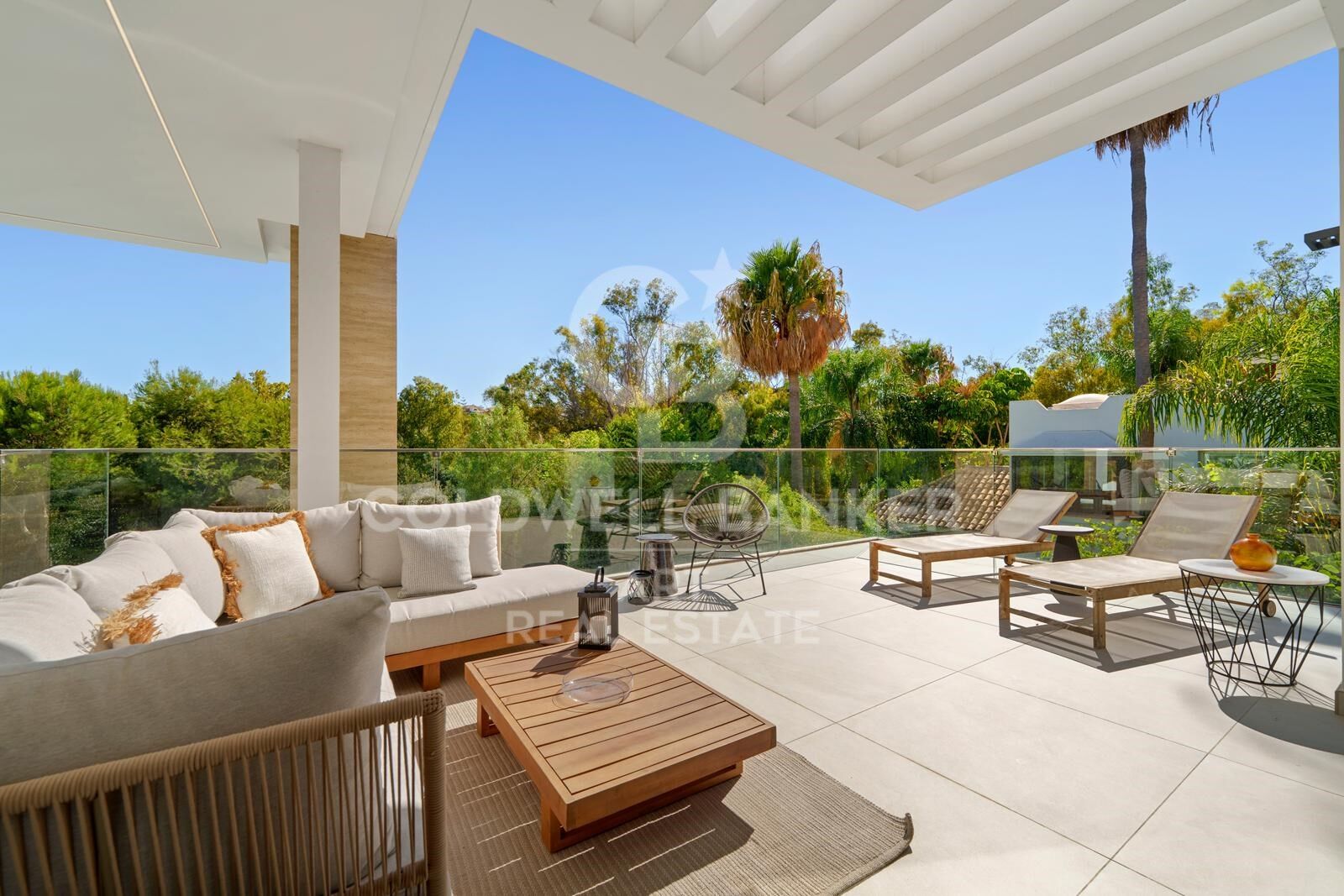 Contemporary Mediterranean living on Marbella's Golden Mile