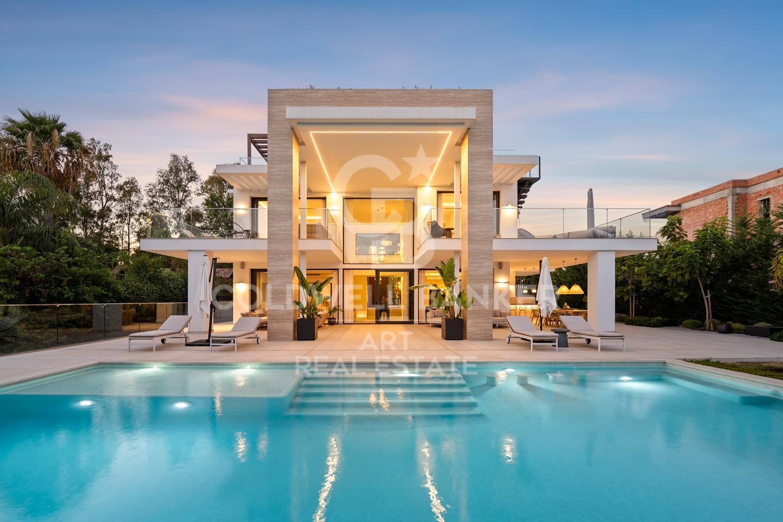 Élégance Méditerranéenne sur la célèbre Golden Mile de Marbella