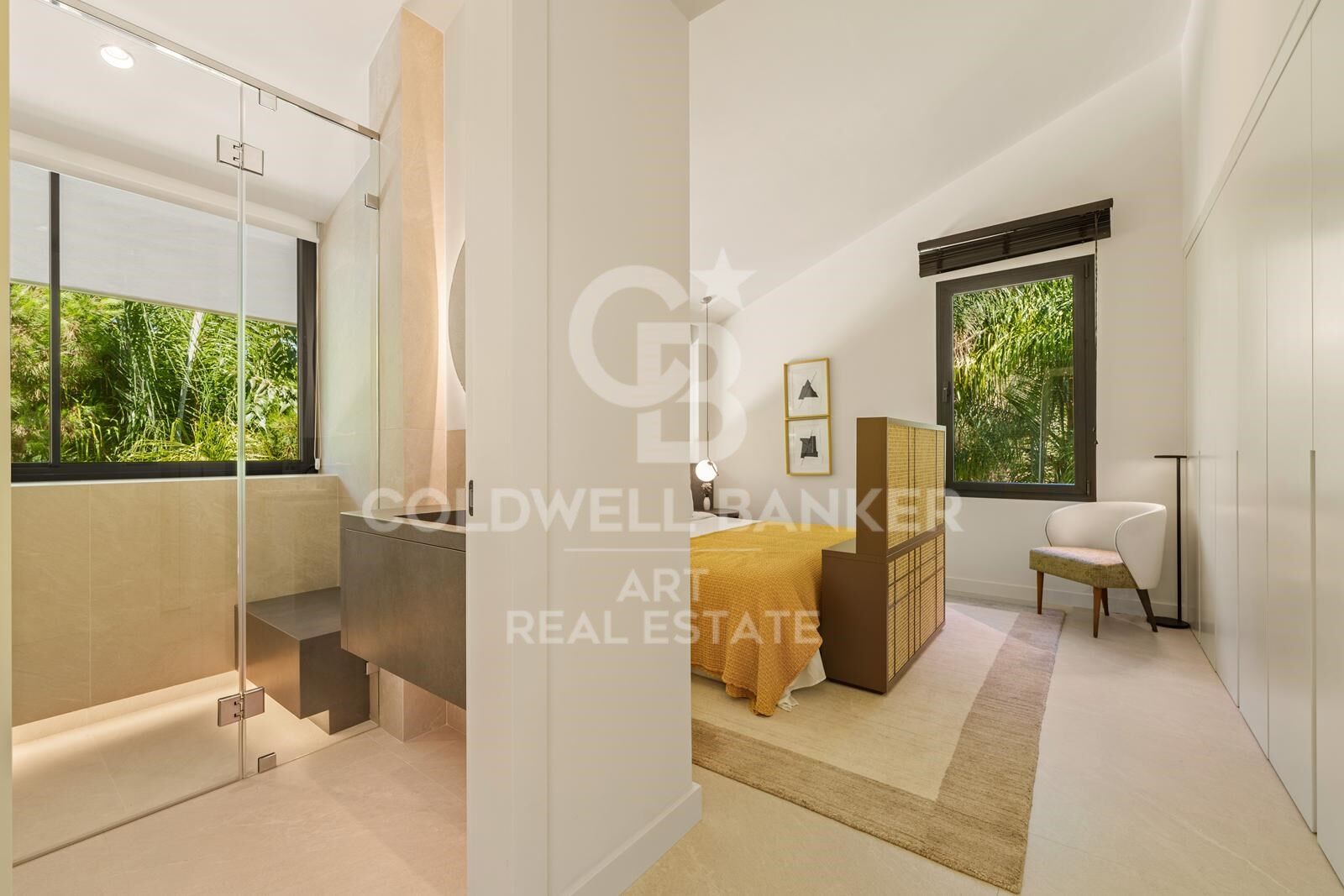 Elegancia moderna en Marbella Este - villa contemporánea en Las Chapas