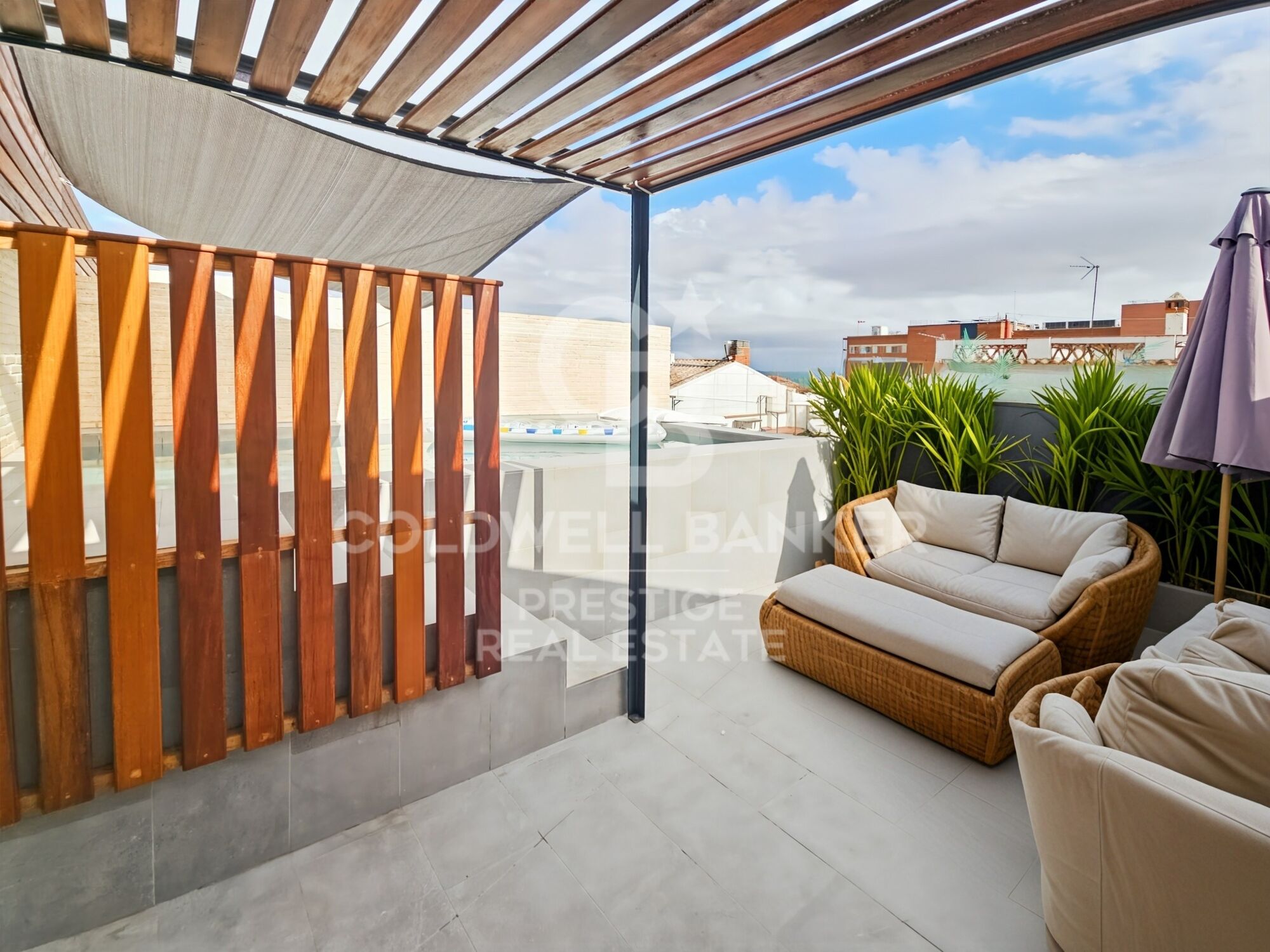 Brand-new house in the historic centre of Finestrelles,Barcelona