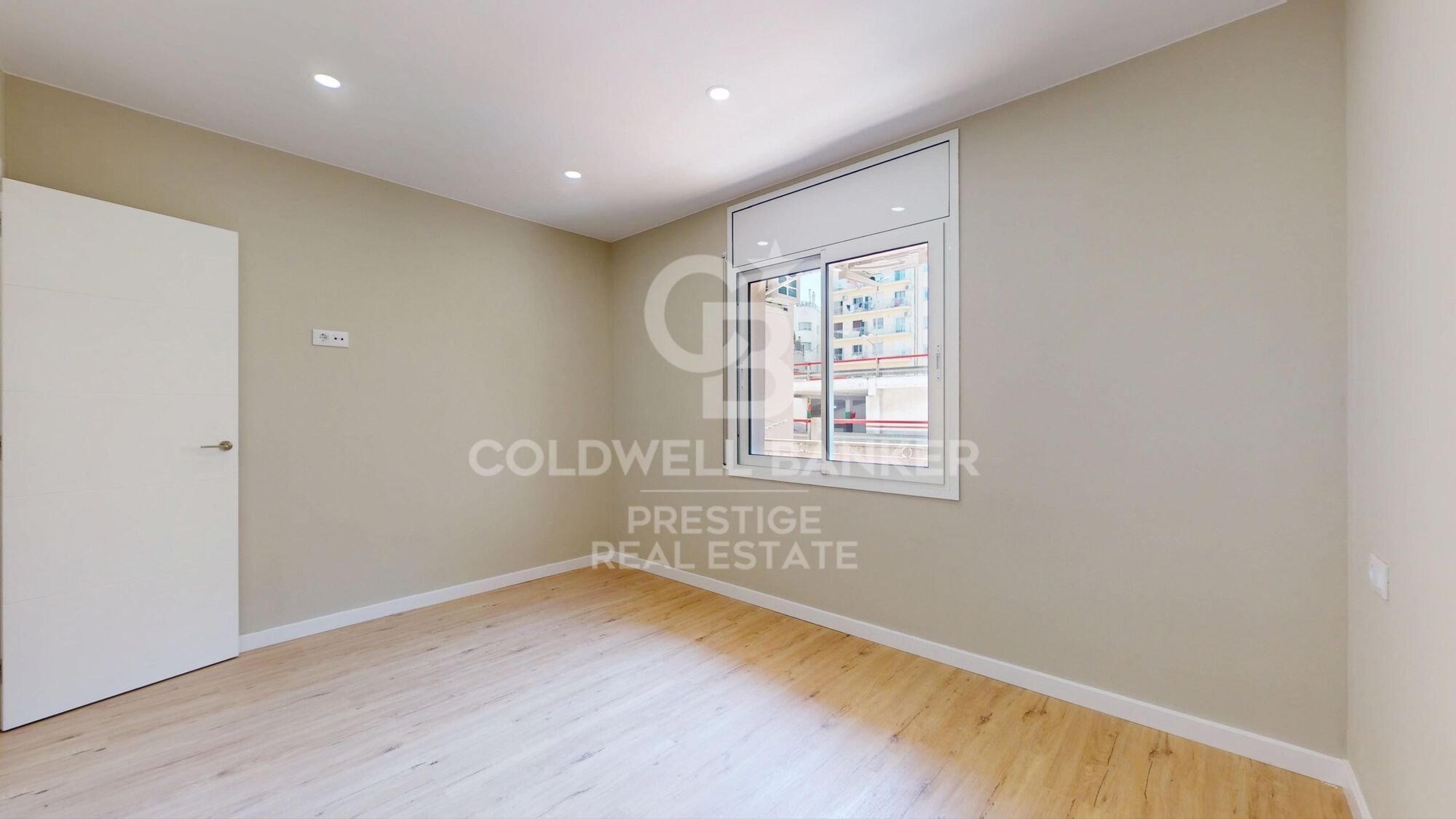 Bright, newly renovated property in Eixample, Barcelona