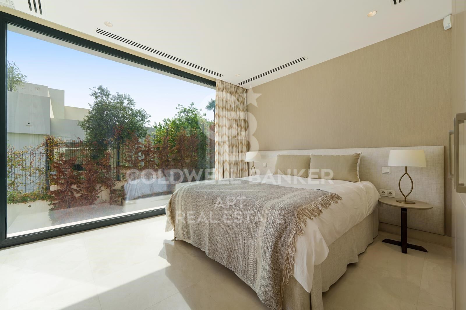 Un chef-d'uvre contemporain au cur de Nueva Andalucía, Marbella