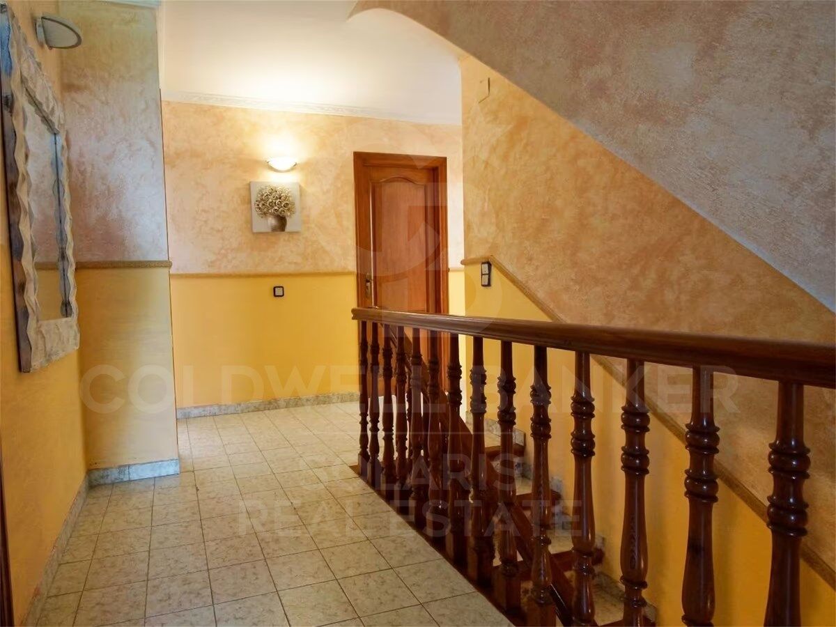 Great Investment Opportunity: Charming Townhouse in the Old Town of Calpe