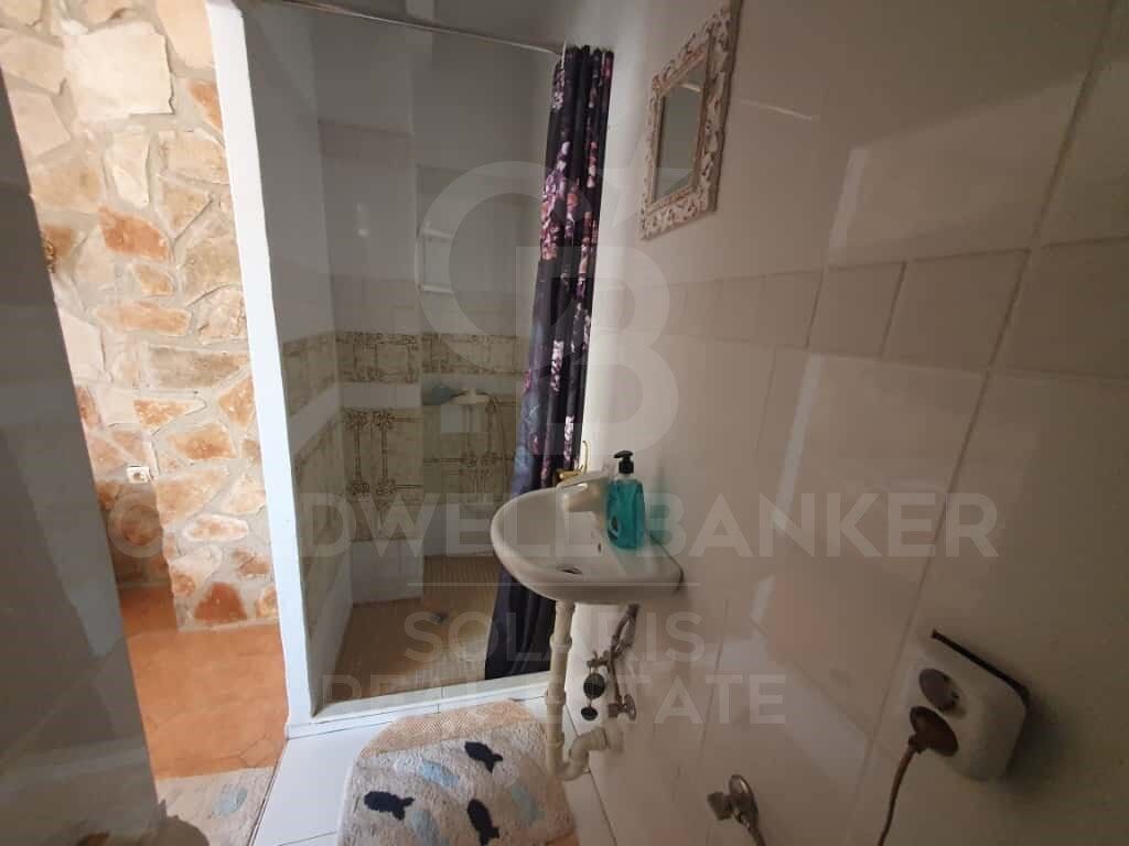 Great Investment Opportunity: Charming Townhouse in the Old Town of Calpe