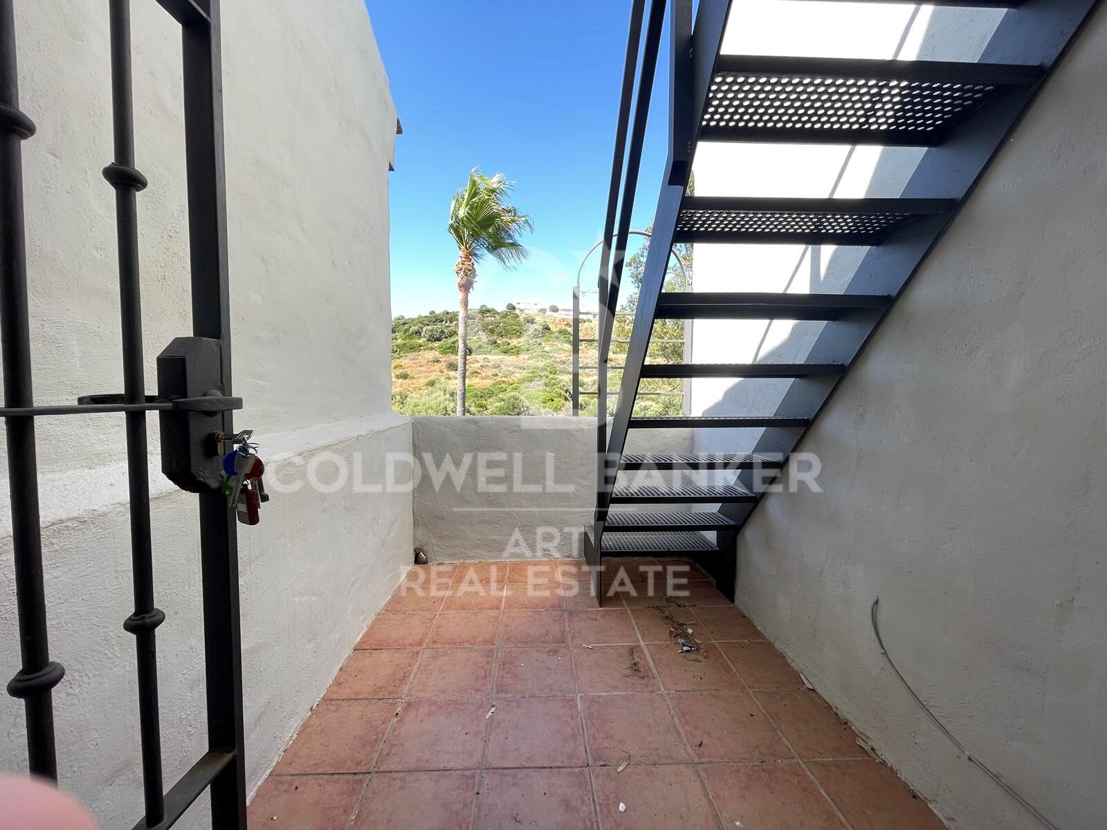 Charmante maison mitoyenne avec vue à Casares Playa, Costa del Sol