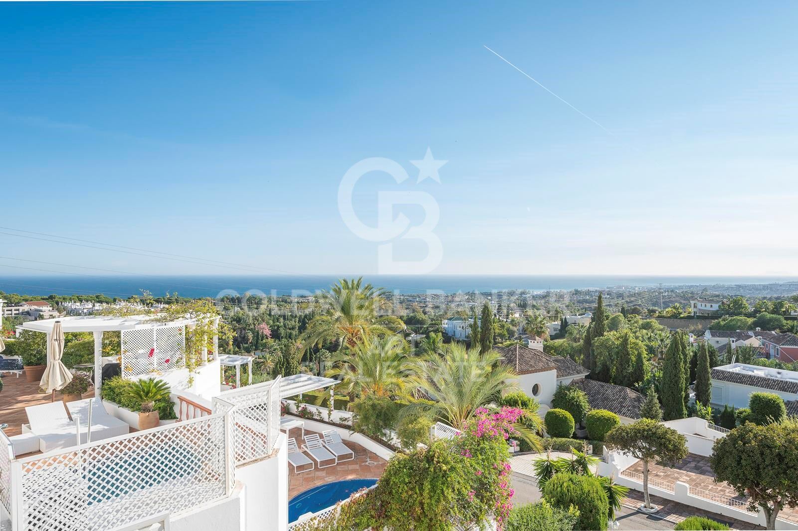 Elegant Coastal Living in Marbella's Golden Mile