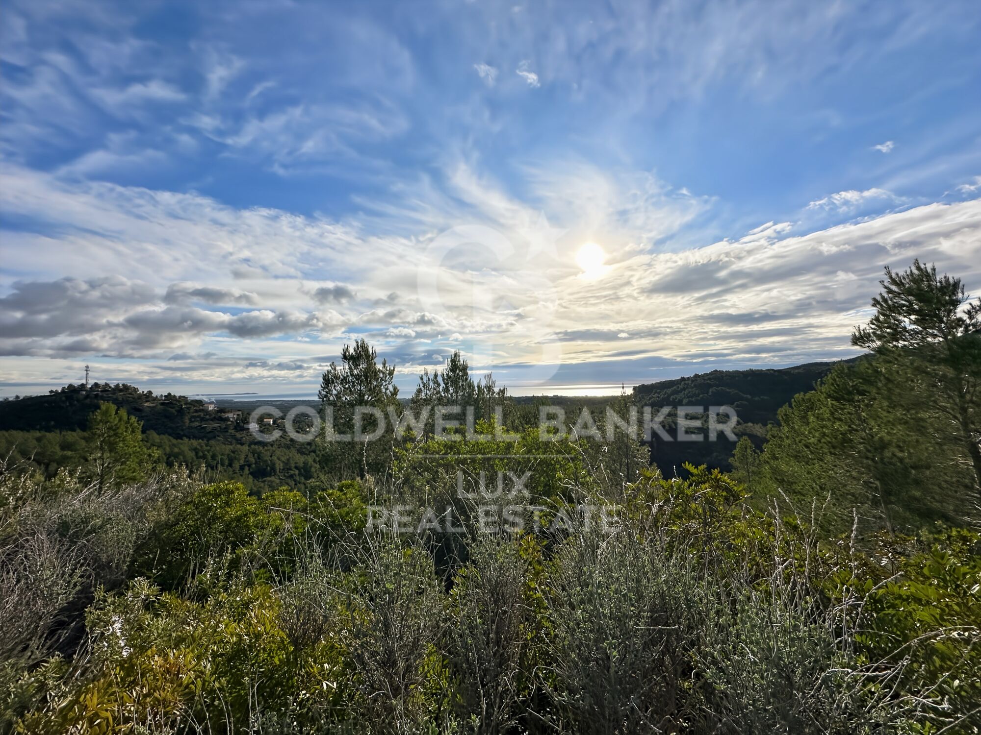 Oportunidad en Pratdip, Costa Dorada: finca de casi 28 ha con masía del 1900