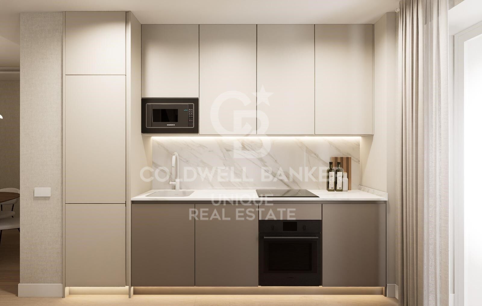 Renovated exterior apartment with 2 bedrooms and balcony in Castellana, Madrid