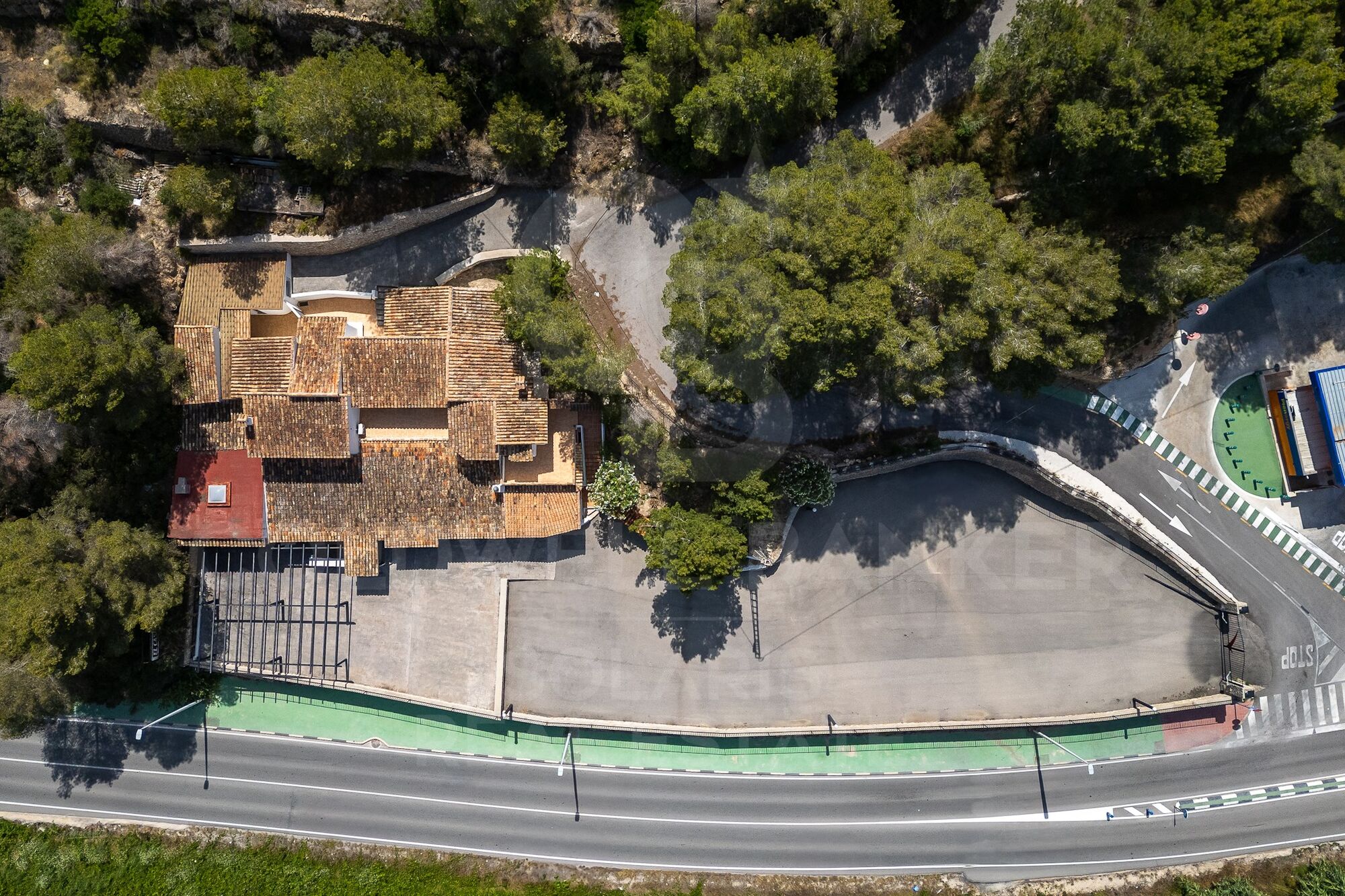 Exclusive Commercial Property with Ample Parking and Adjacent Living