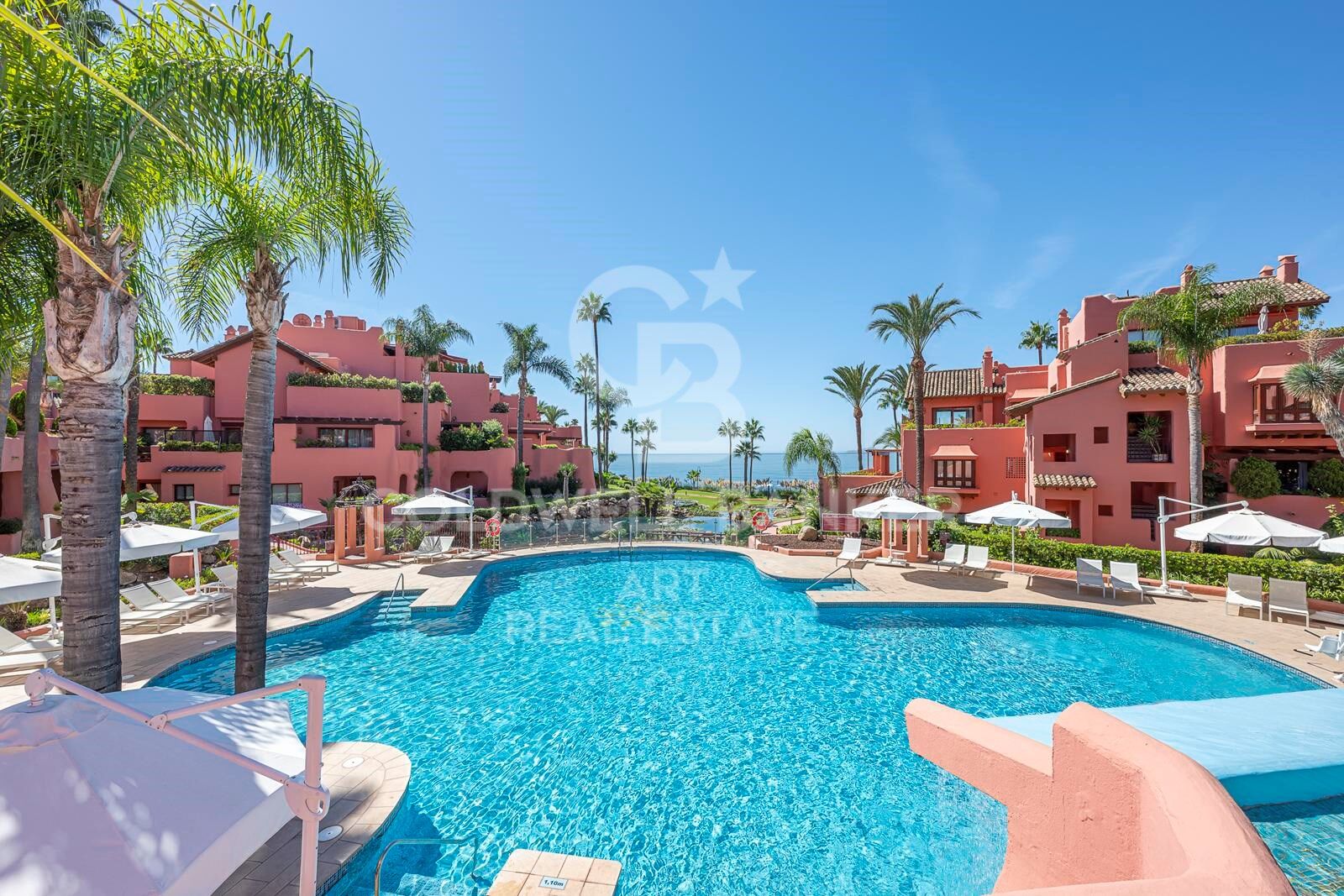 Elegancia junto al mar en Cabo Bermejo, Estepona