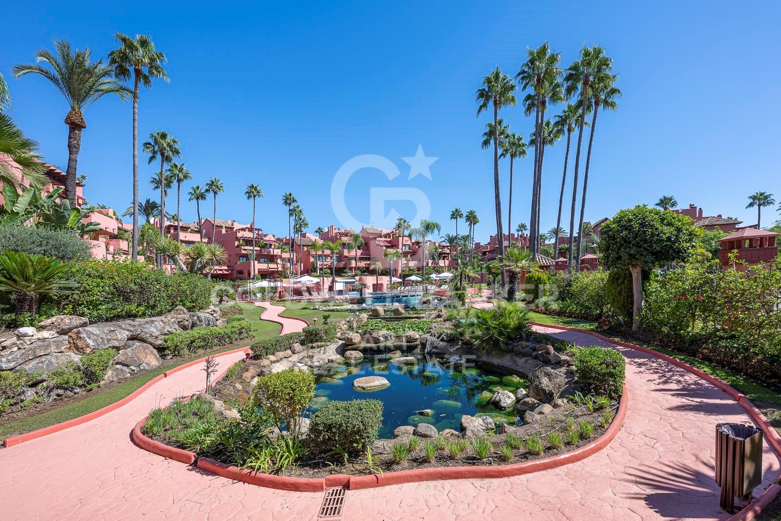 Elegancia junto al mar en Cabo Bermejo, Estepona