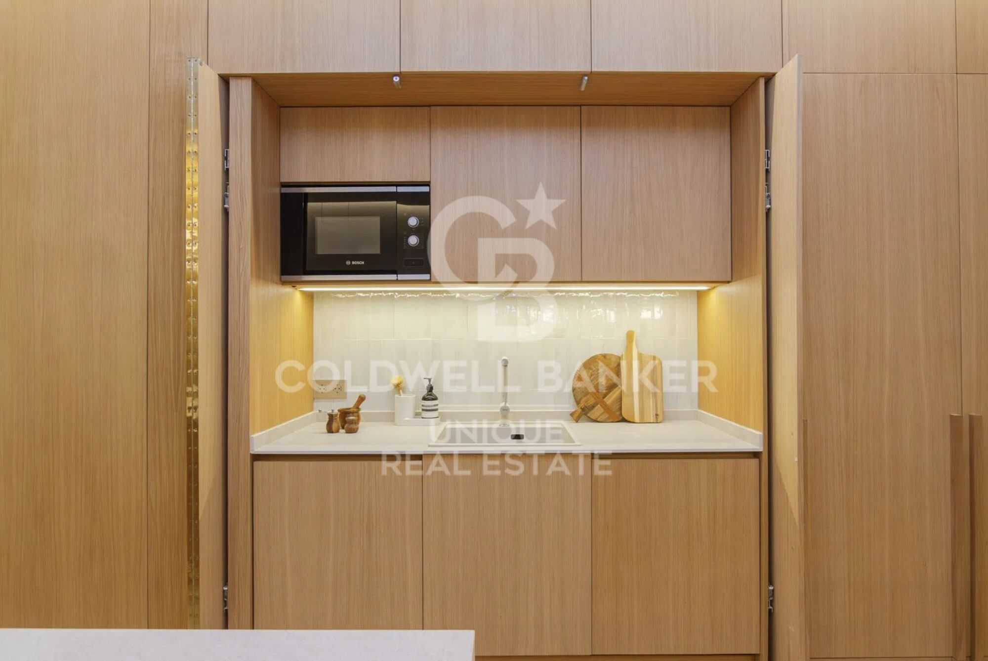 Renovated 2-bedroom flat with terrace in Goya, Madrid