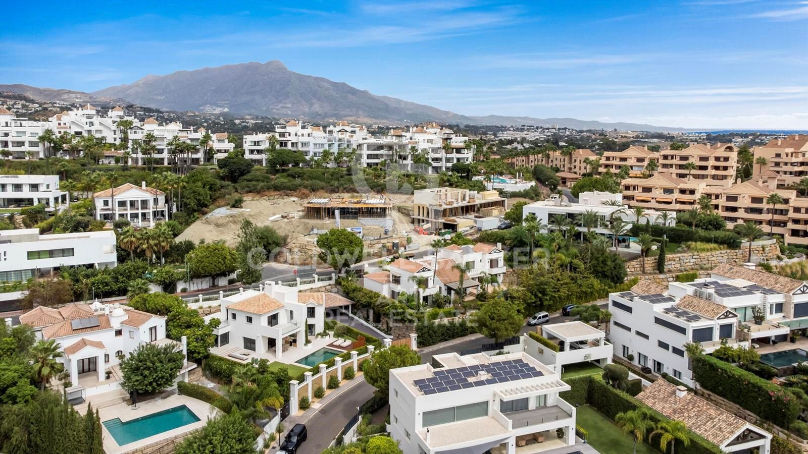 Elegante villa de 4 dormitorios en La Alquería, Benahavís