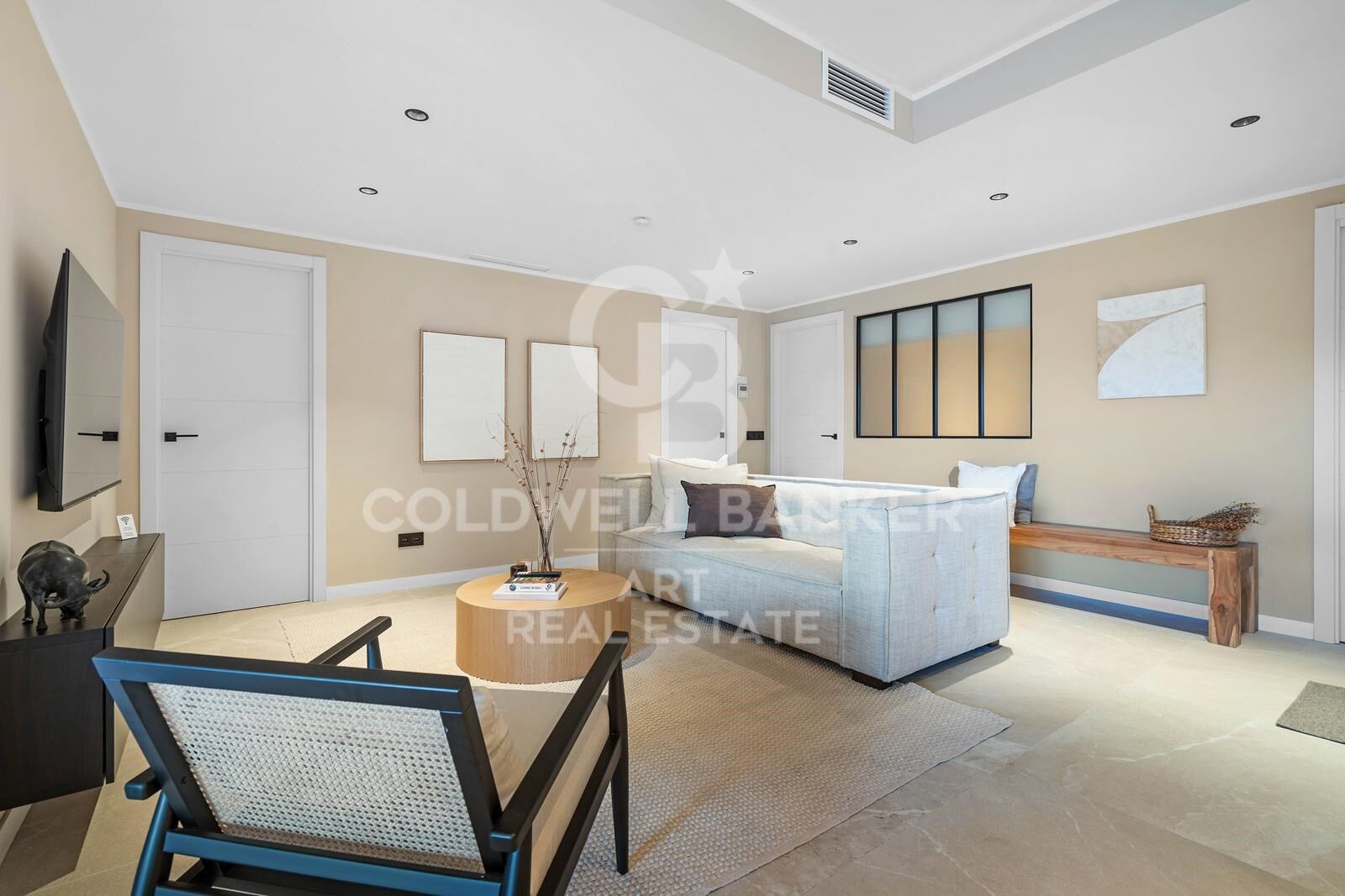 Skandinavische eleganz im Herzen von Nueva Andalucía, Marbella