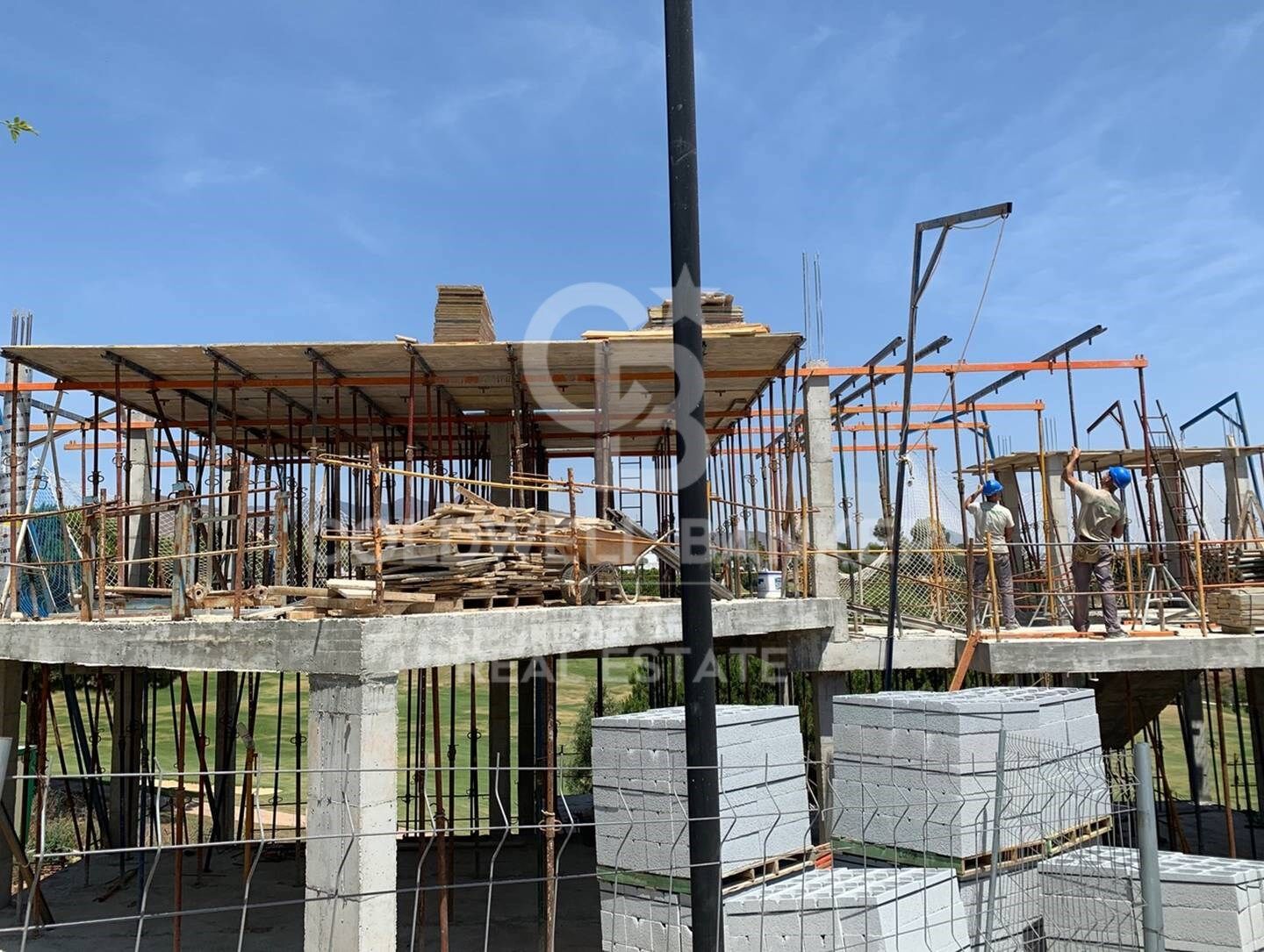 Customizable frontline golf villa in La Cala Golf Resort, Mijas, Costa del Sol