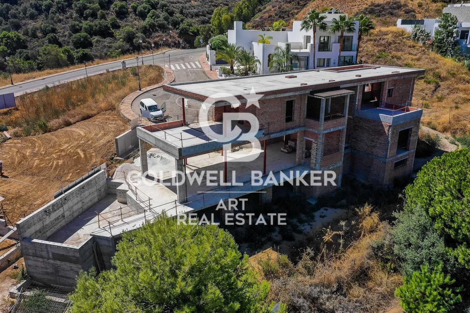 Customizable frontline golf villa in La Cala Golf Resort, Mijas, Costa del Sol