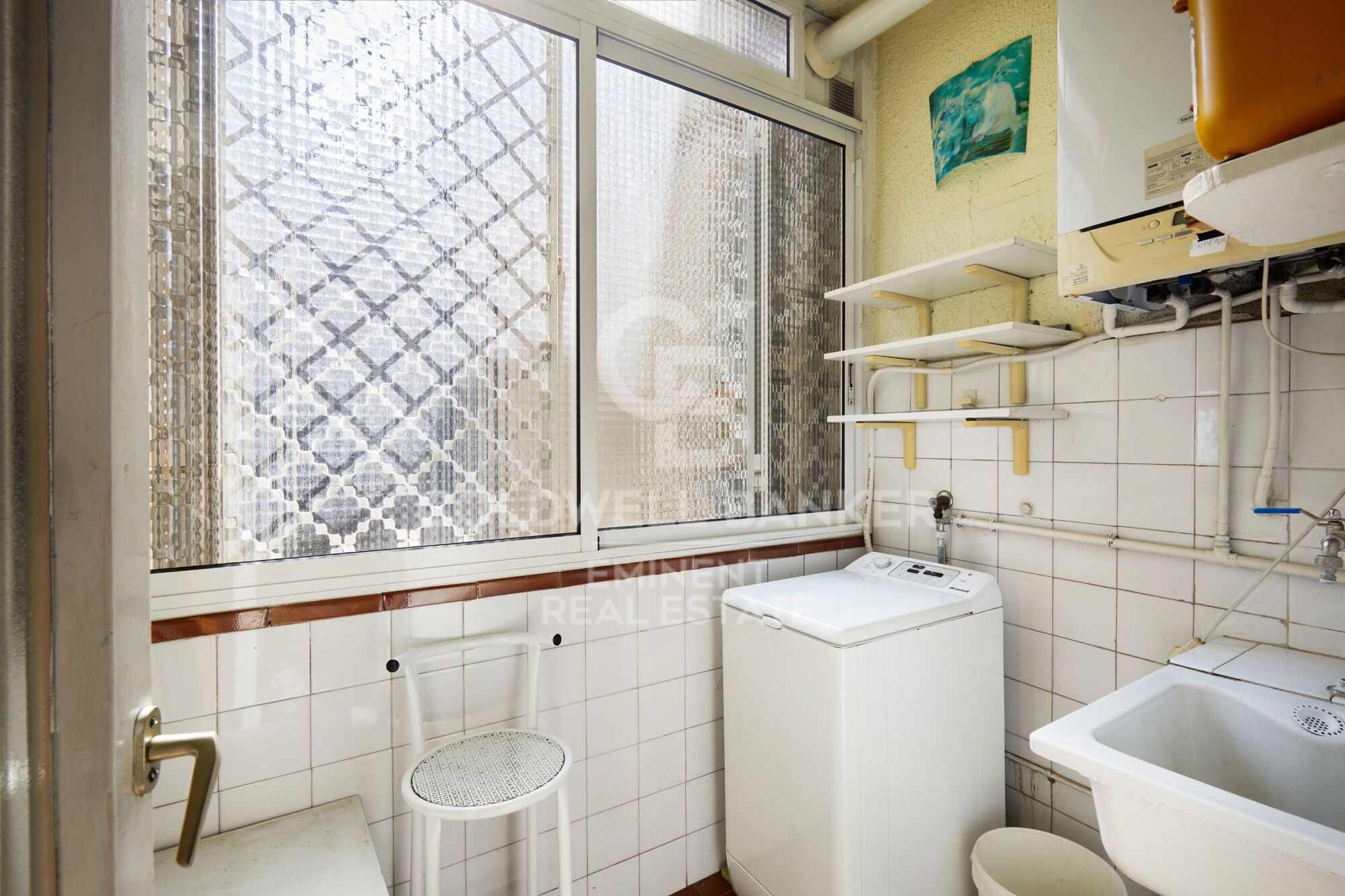 Ático de 188m² con terraza de 80m² en venta , para reformar en Les Corts