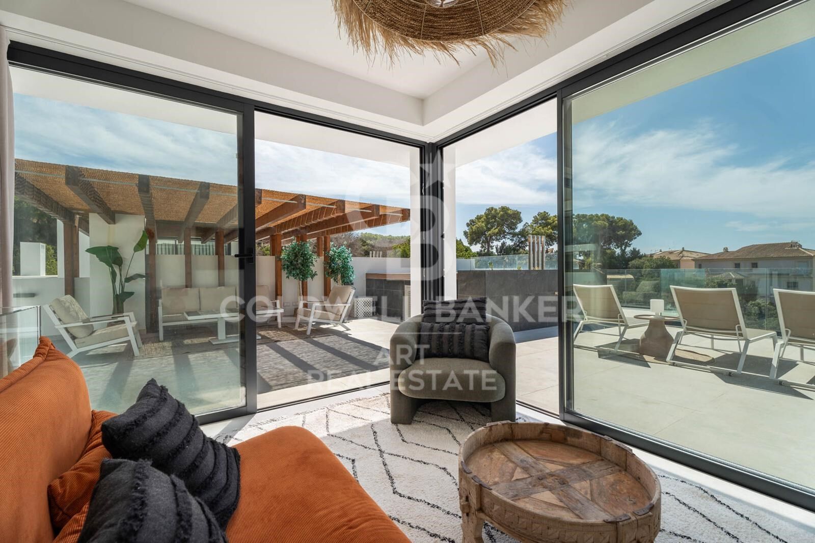 Zeitgenössisches Duplex-Penthouse mit Meerblick - Marbella Ost