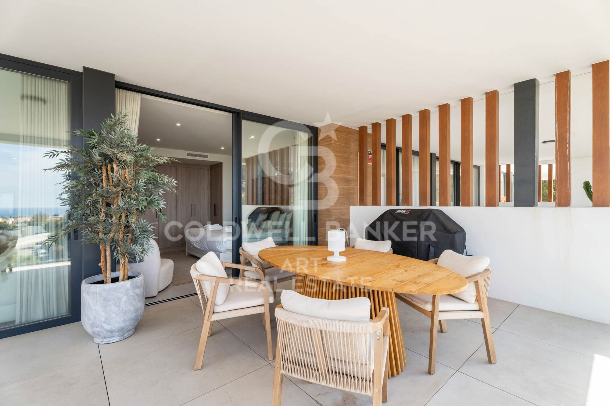 Zeitgenössisches Duplex-Penthouse mit Meerblick - Marbella Ost