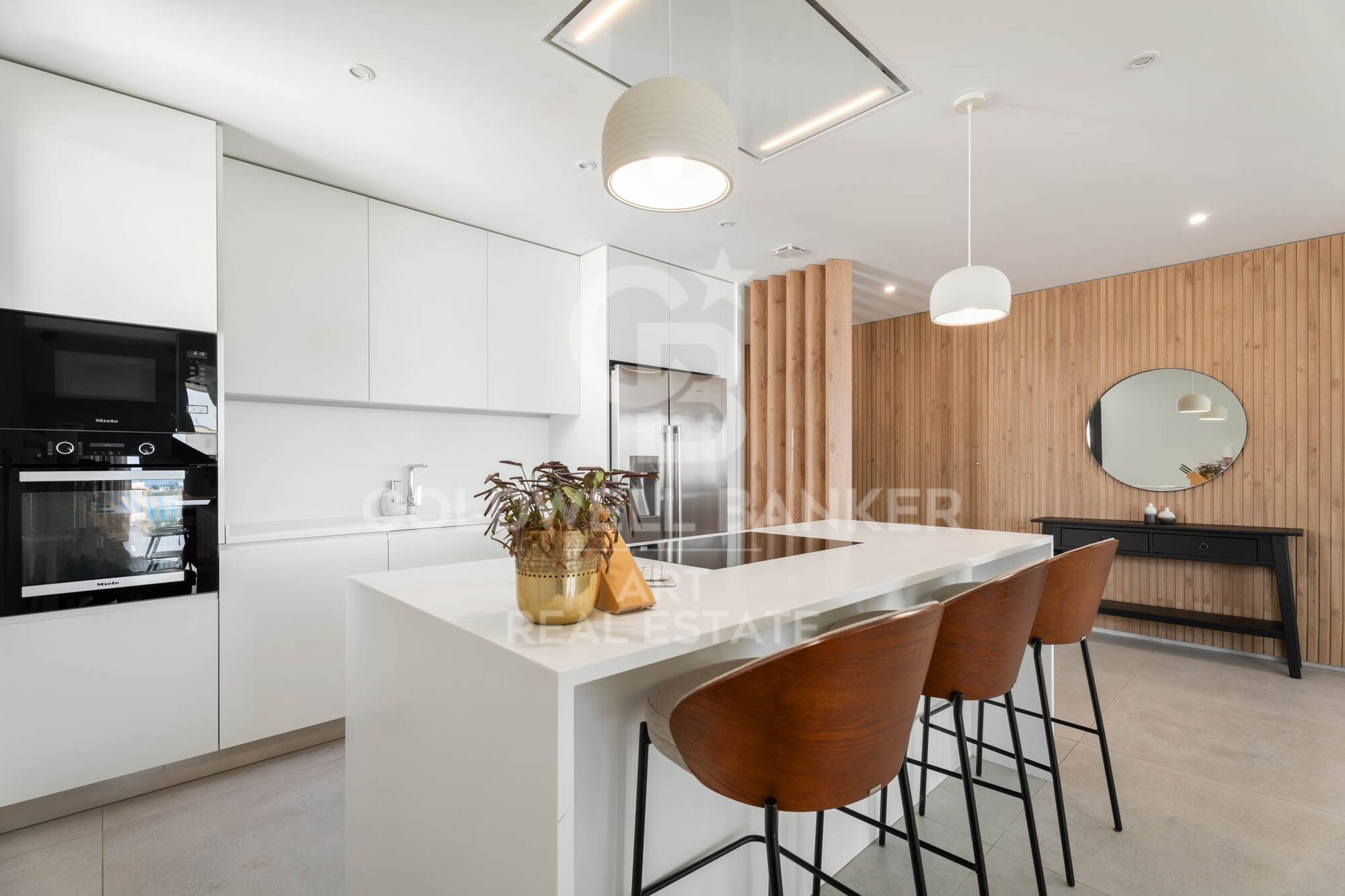 Zeitgenössisches Duplex-Penthouse mit Meerblick - Marbella Ost