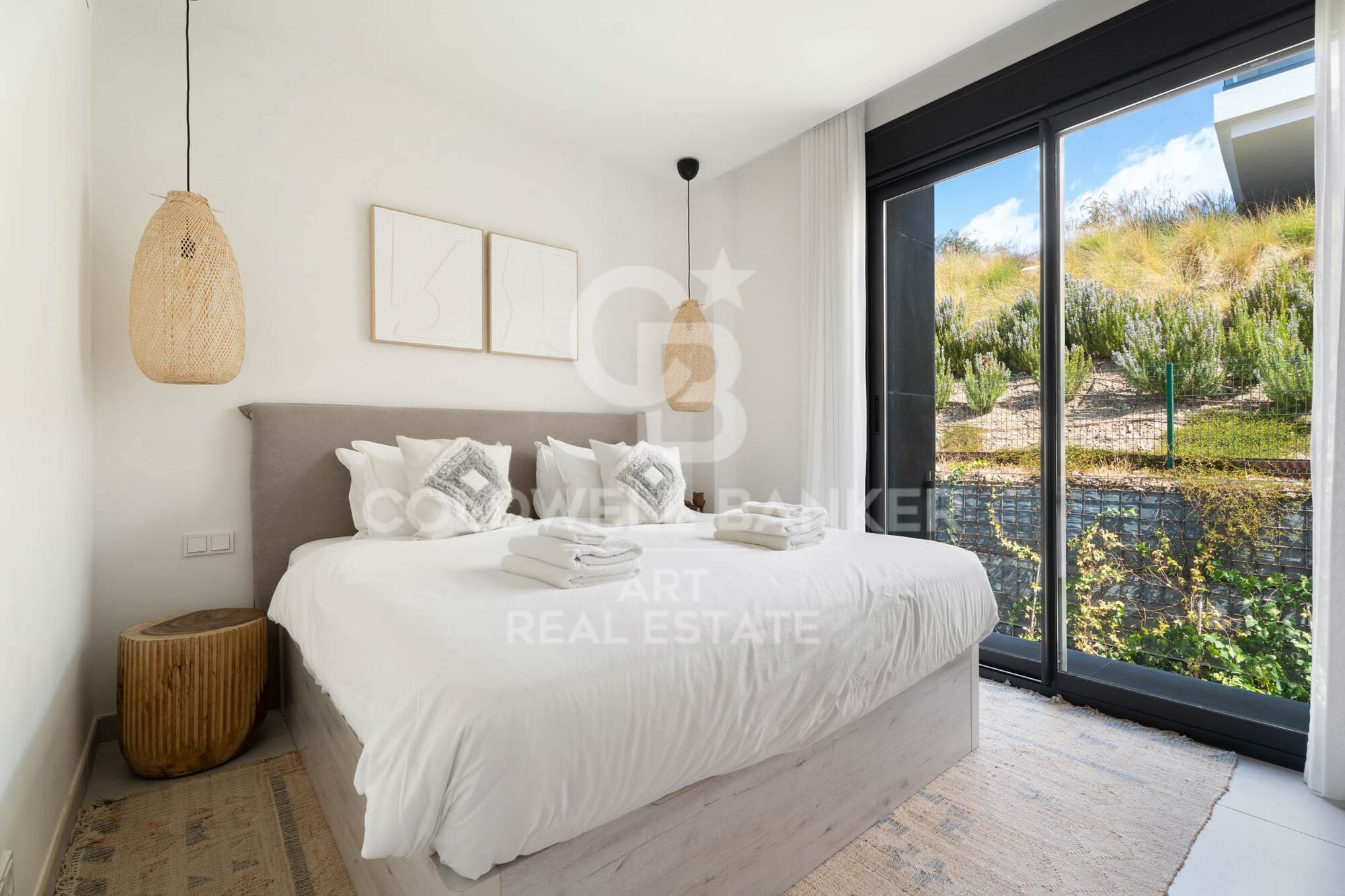 Zeitgenössisches Duplex-Penthouse mit Meerblick - Marbella Ost