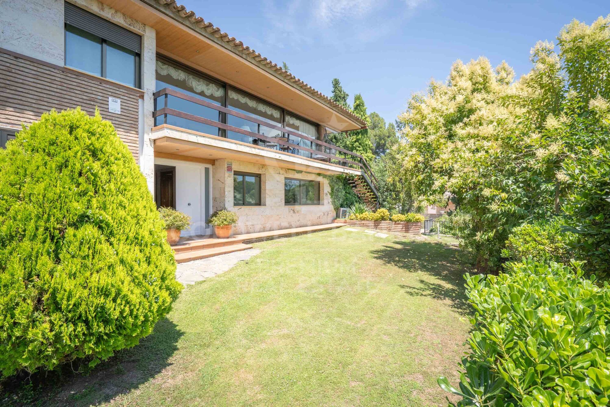 Casa en una sola planta con vistas espectaculares en Bellaterra