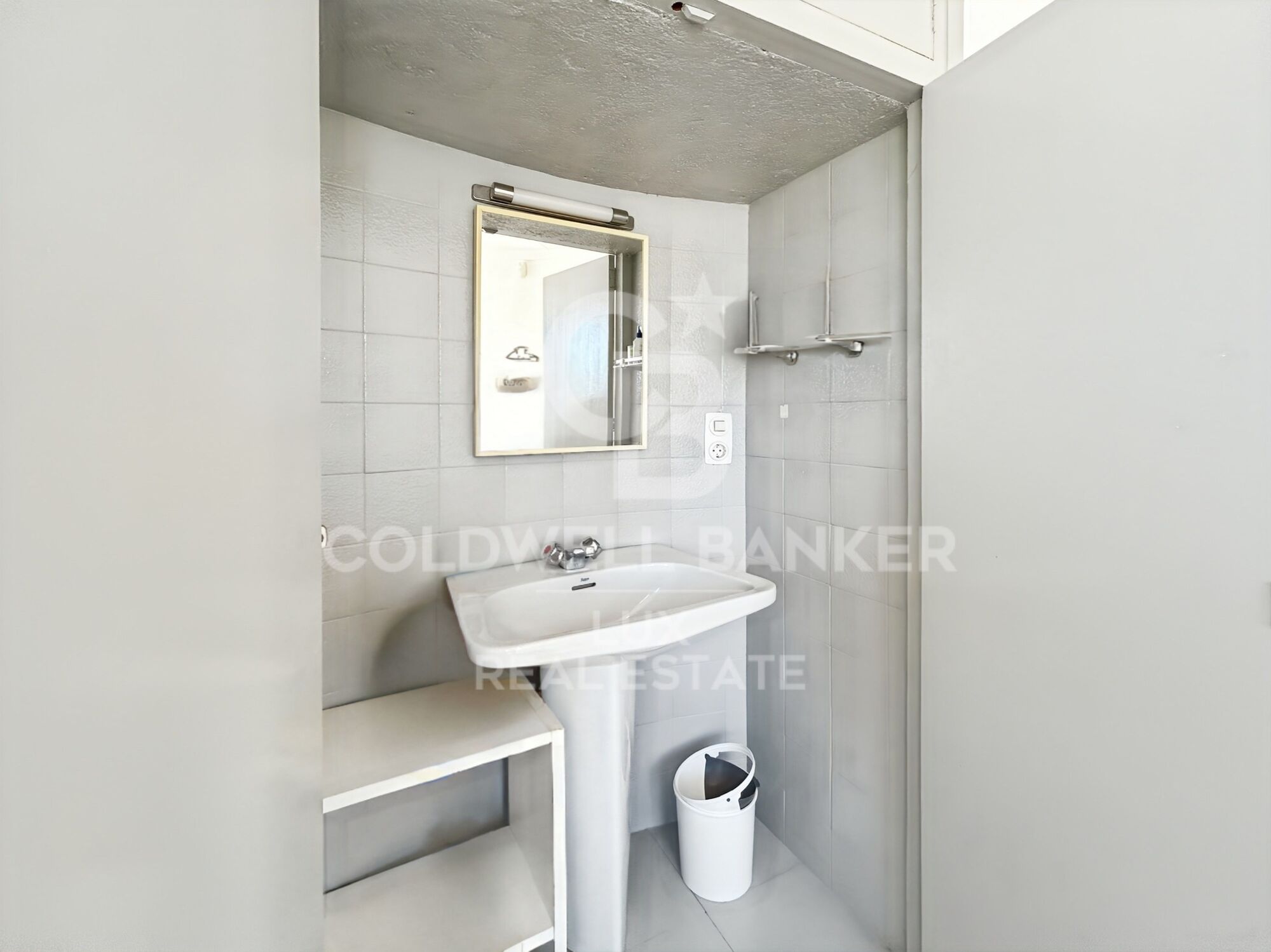 Casa con garaje y estudio independiente en Empuriabrava