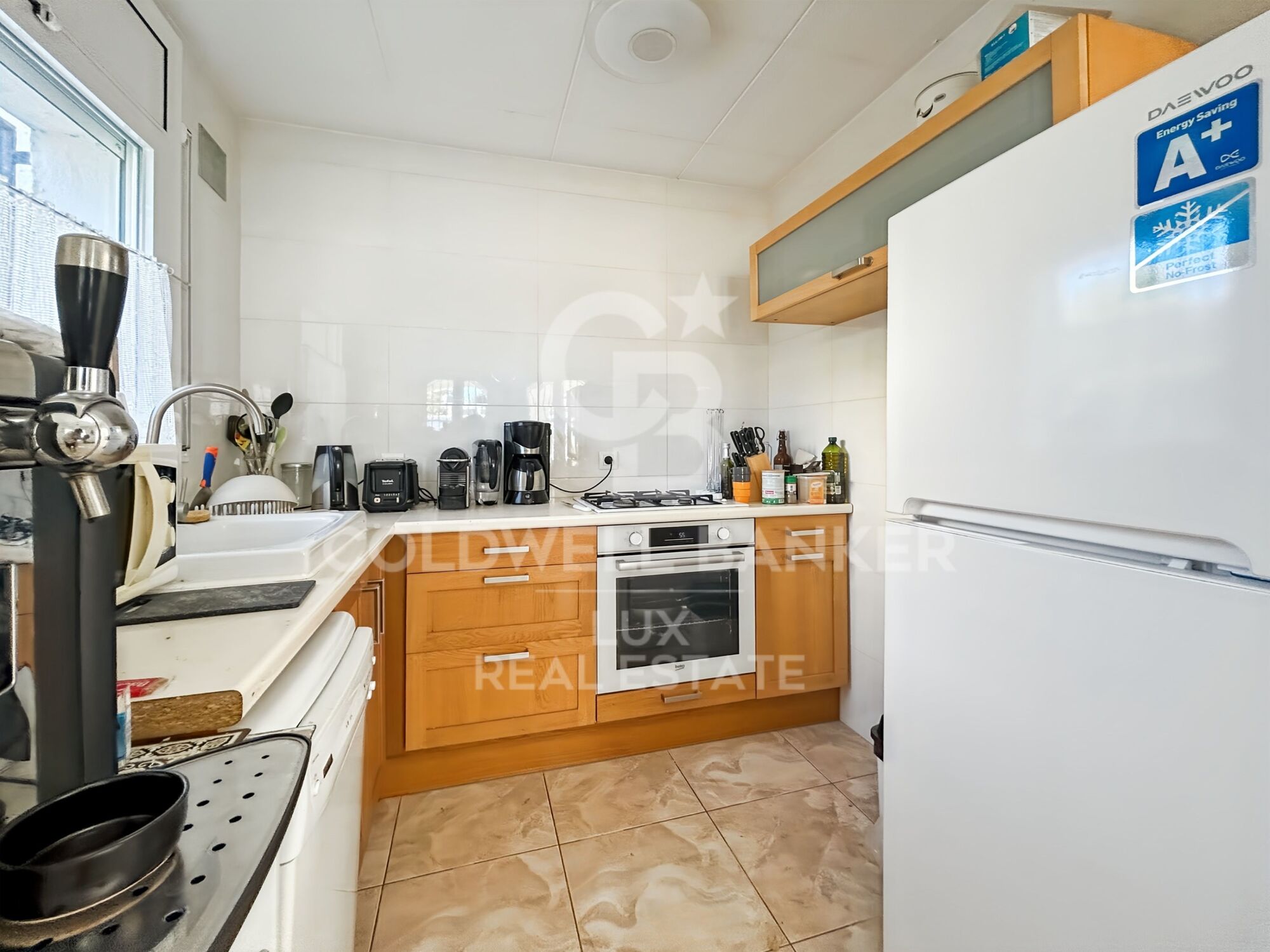 Casa con garaje y estudio independiente en Empuriabrava