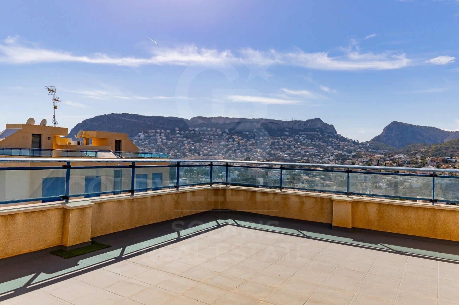 Penthouse 4 Schlafzimmer, 3 Stockwerke Verkauf Calpe / Calp