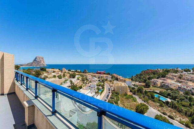 Exclusivo Ático tripe de lujo con vistas panorámicas en Calpe