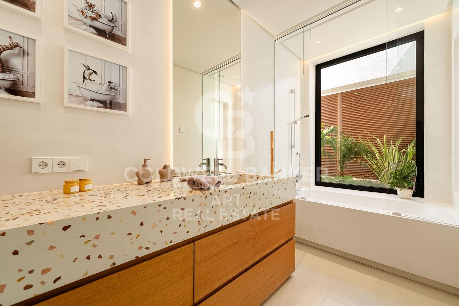 Modern Elegance in Guadalmina Alta, Marbella