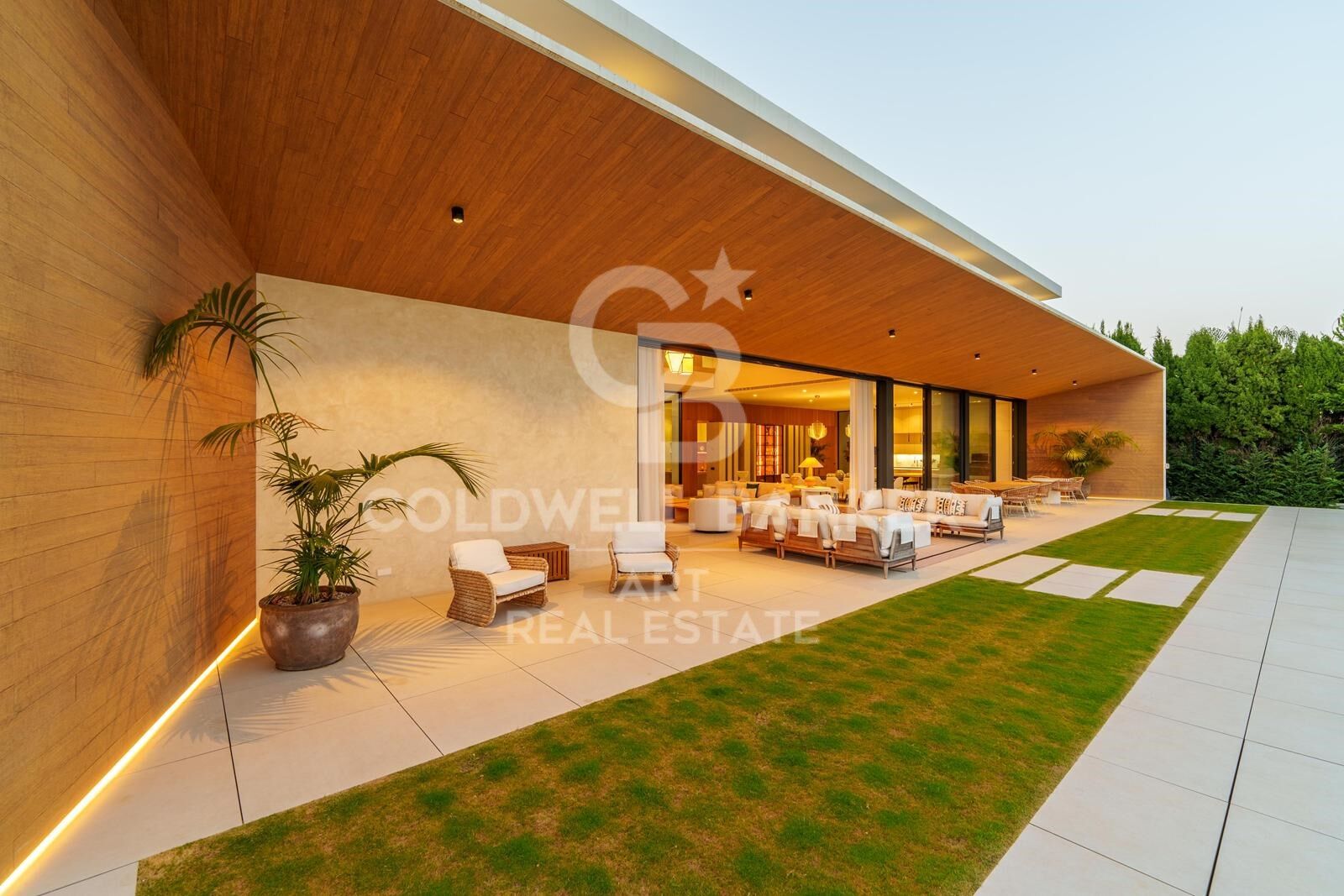 Modern Elegance in Guadalmina Alta, Marbella