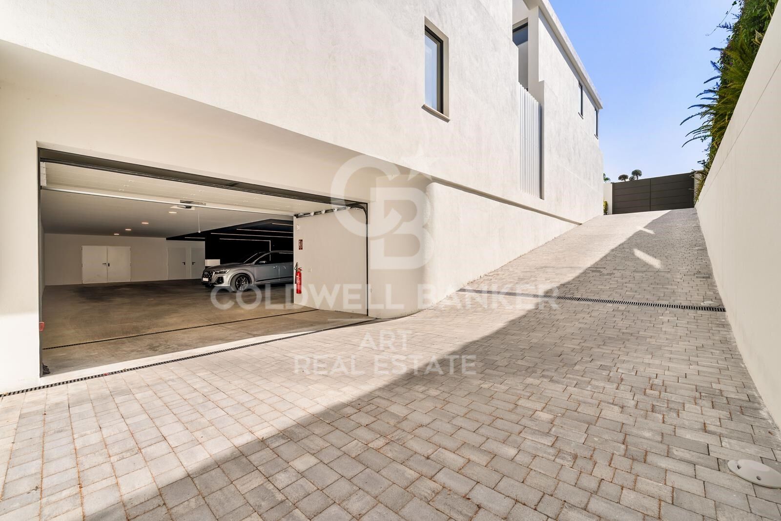 Modern Elegance in Guadalmina Alta, Marbella