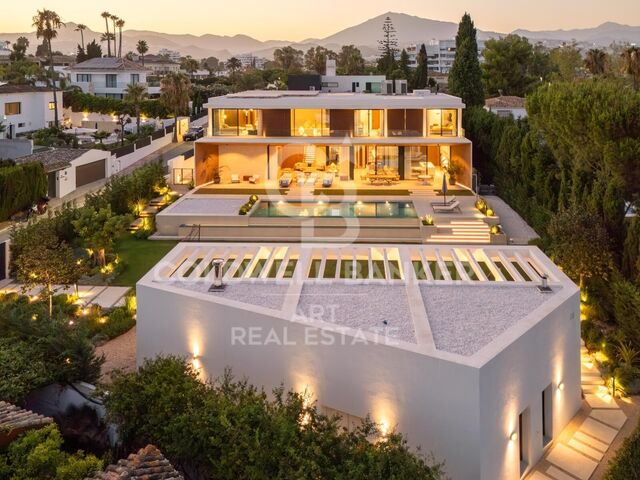 Elegancia moderna en Guadalmina Alta, Marbella