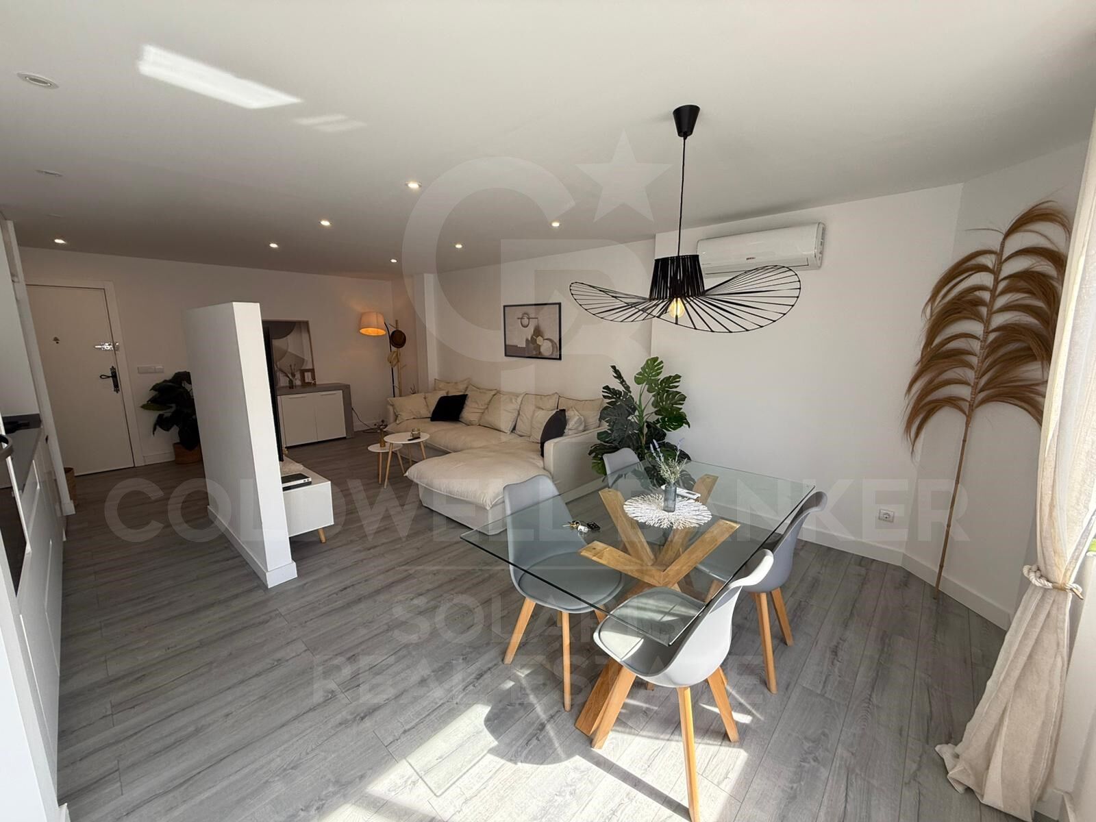 Apartamento totalmente reformado en Playa del Arenal - Jávea