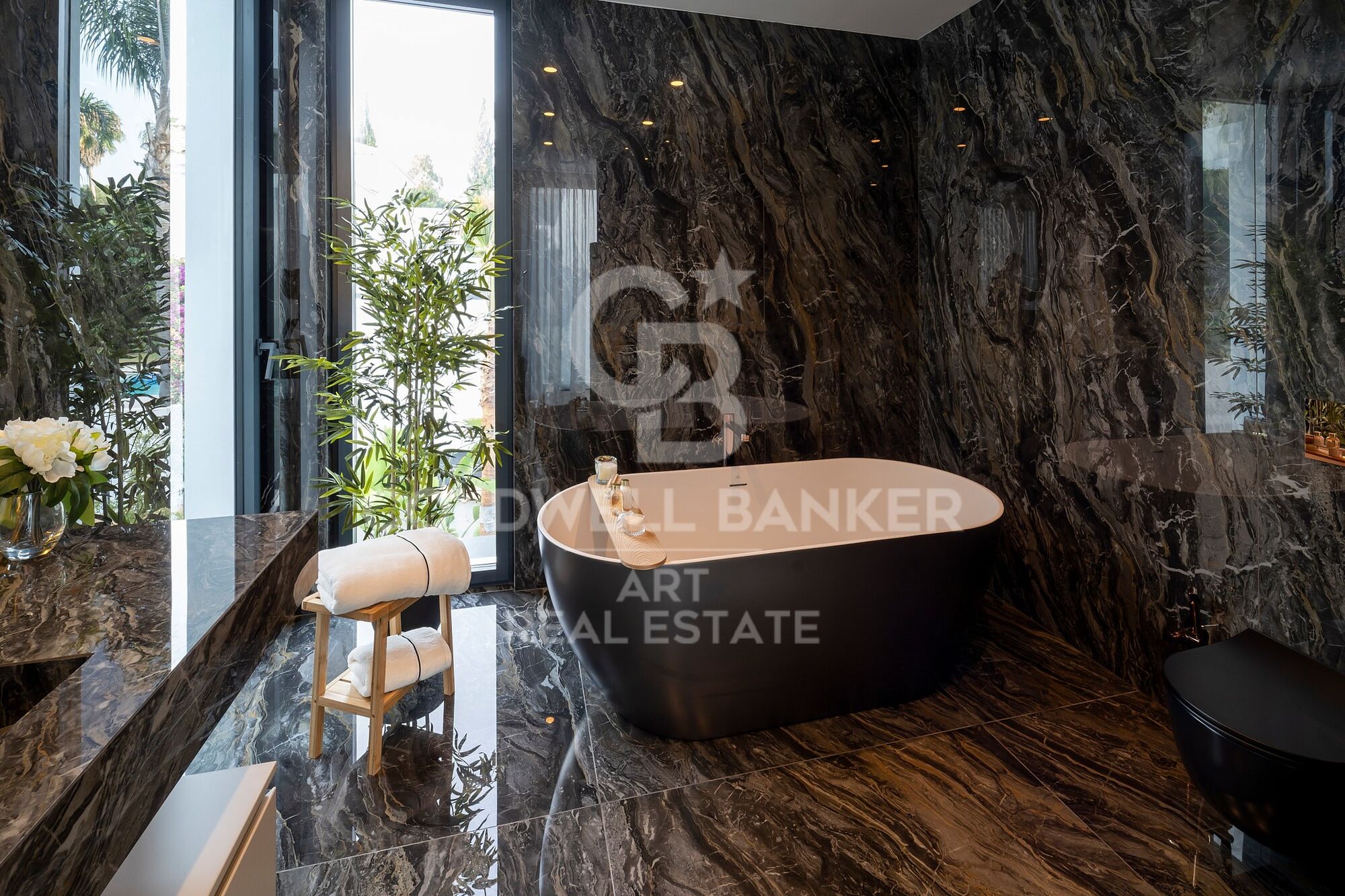 Villa contemporánea de lujo en El Paraíso Alto