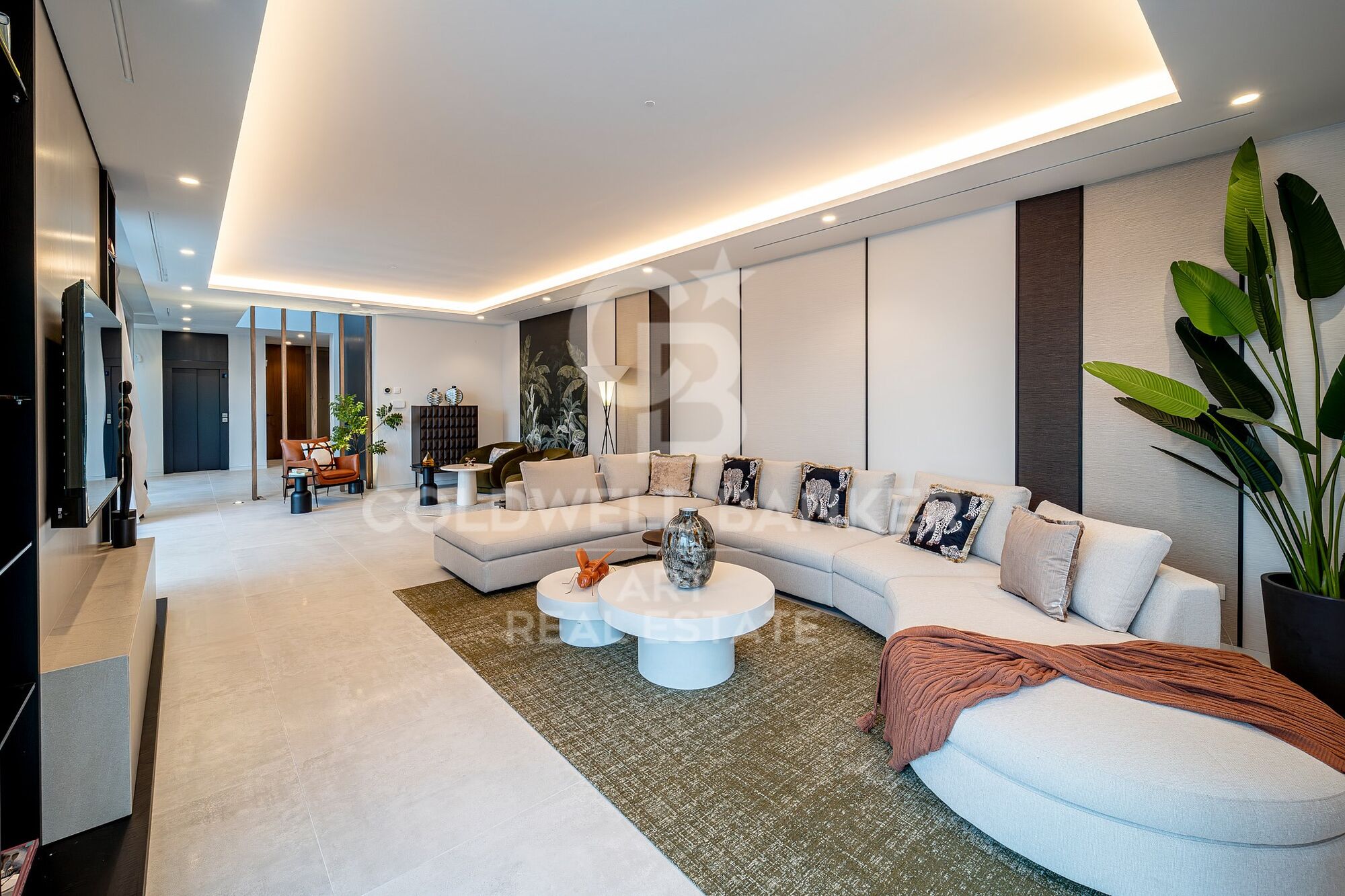 Luxuriöse moderne Villa in El Paraíso Alto