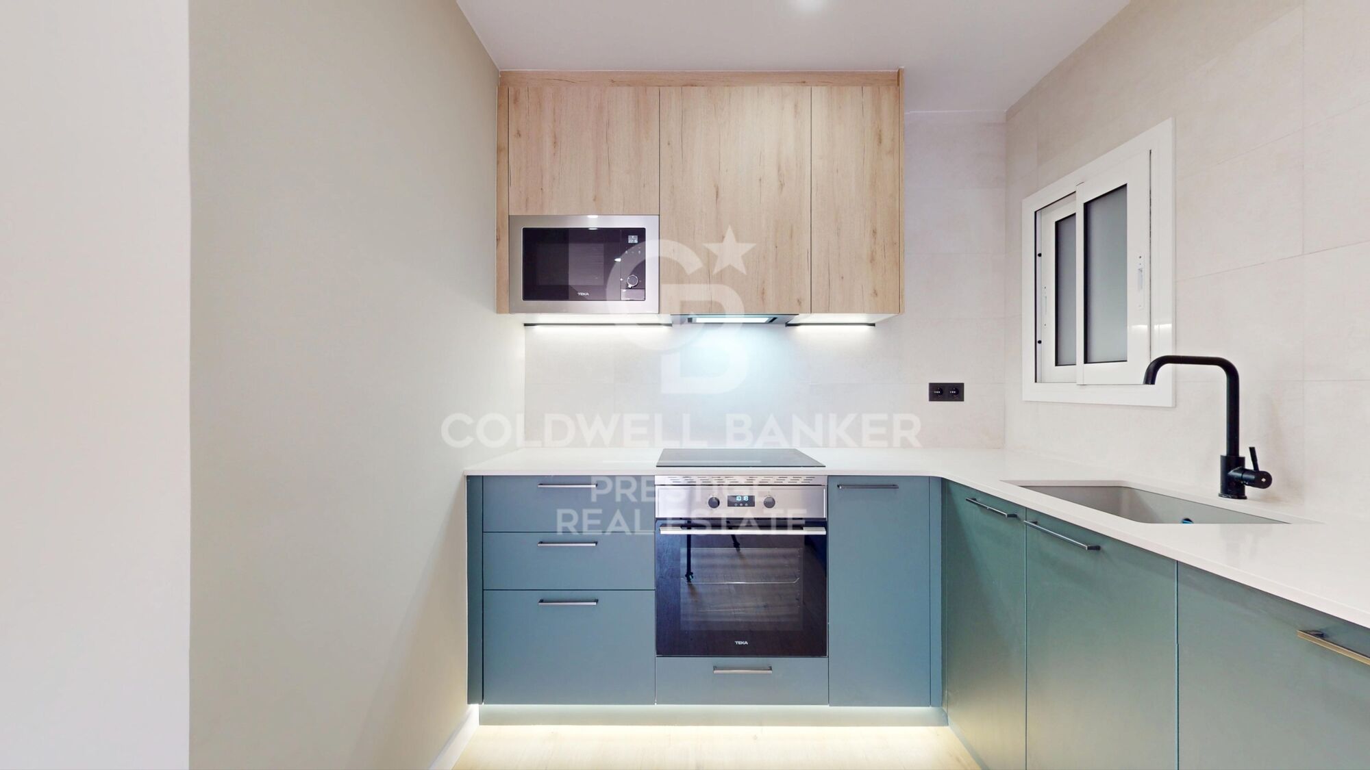 Apartment with 40 m² Terrace in 'La Nova Esquerra de l'Eixample', Barcelona