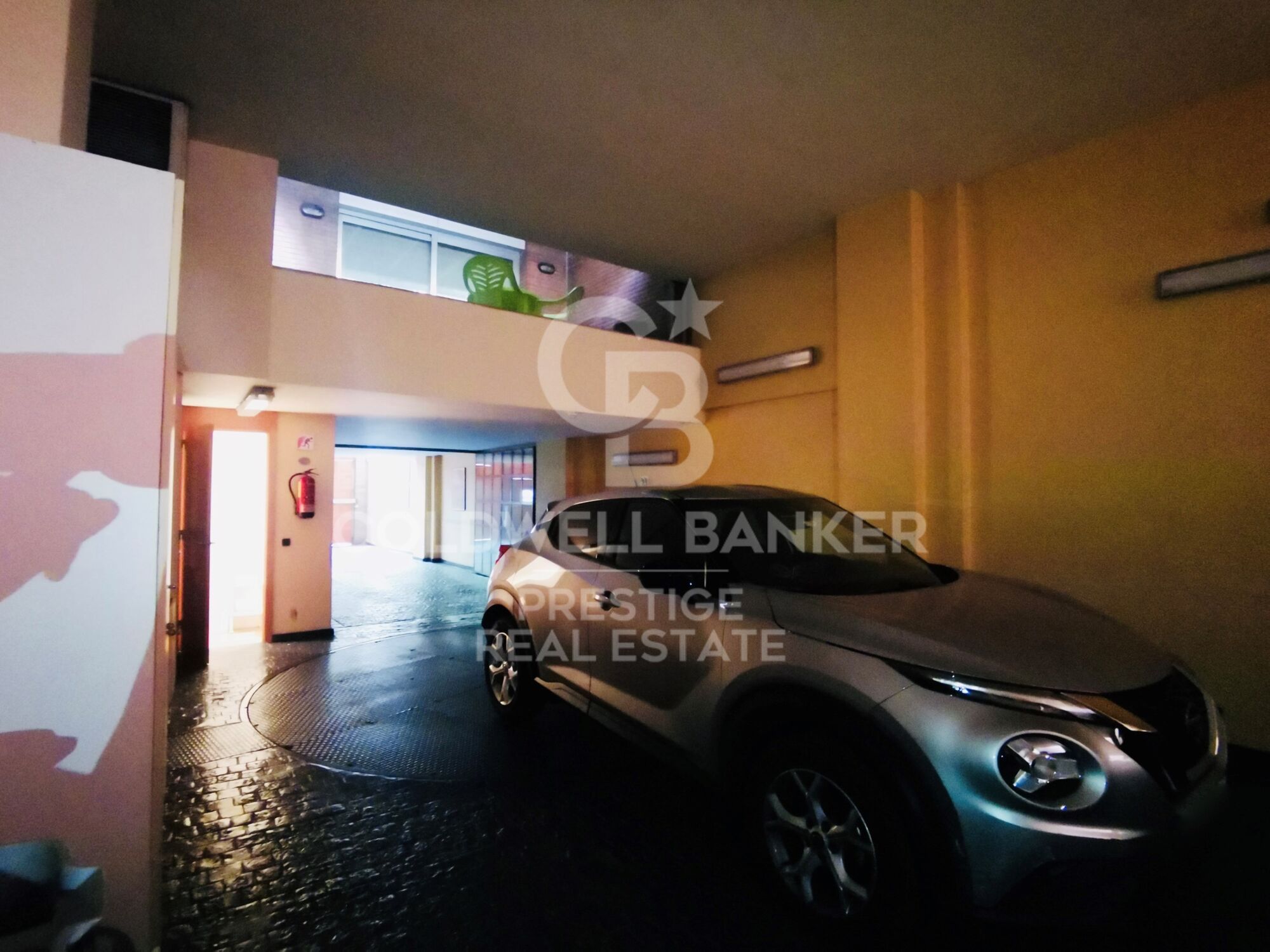 Edificio unifamiliar con potencial de uso mixto en el Eixample Derecho,Barcelona