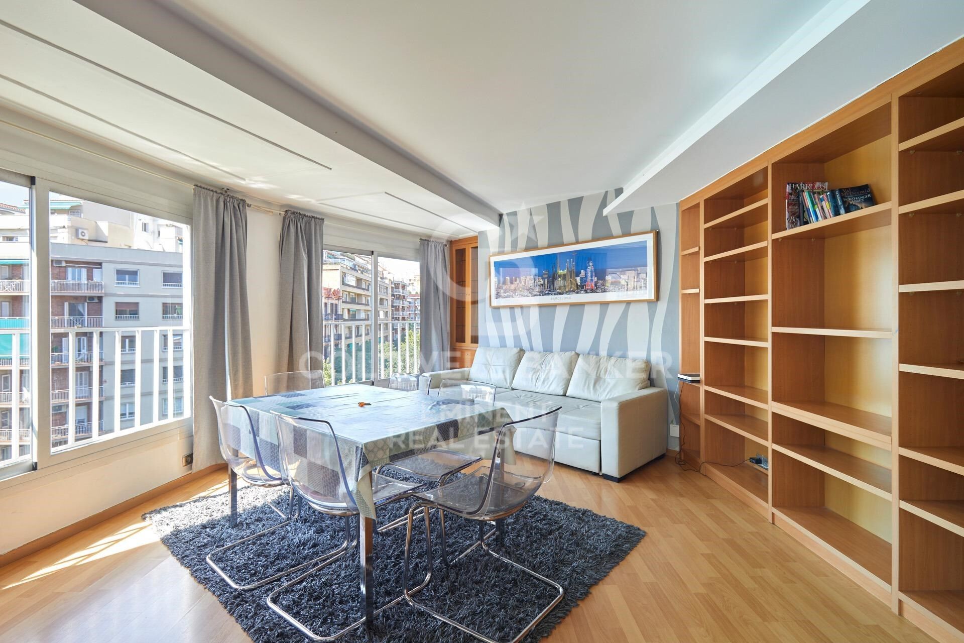 Vivienda reformada con LICENCIA turística junto a la Sagrada Familia