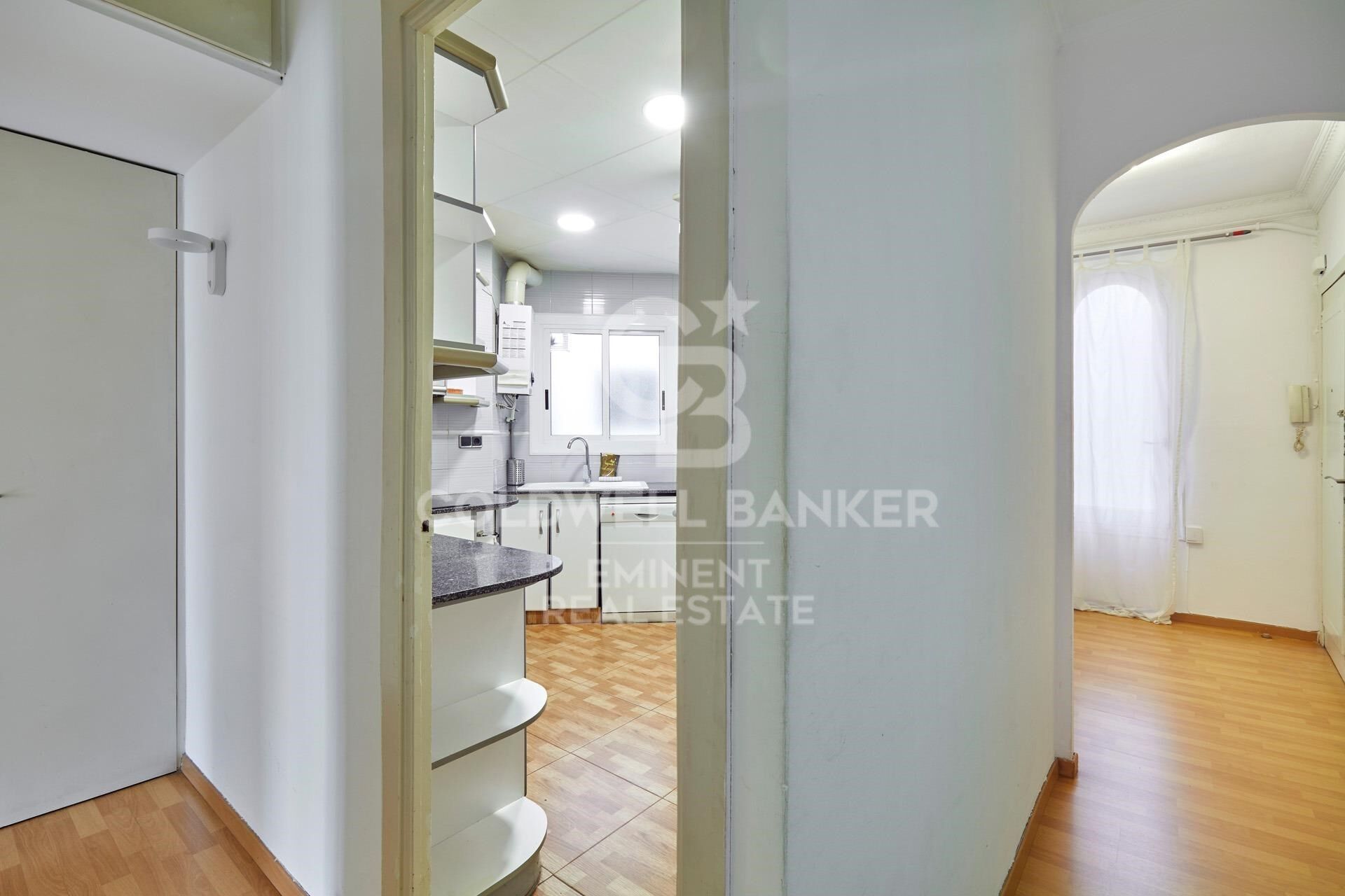 Vivienda reformada con LICENCIA turística junto a la Sagrada Familia