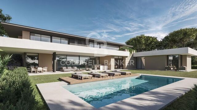 Einzigartiges Grundstück mit genehmigtem Projekt für Luxusvilla in La Reserva, Sotogrande