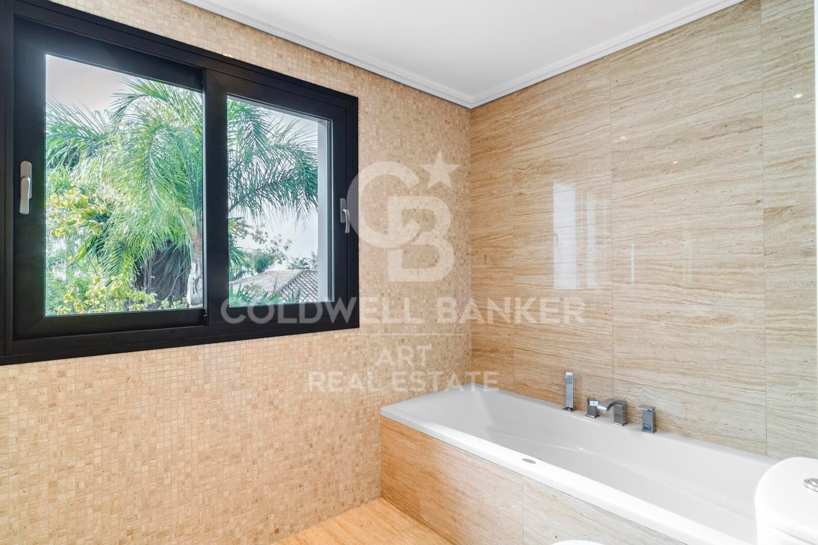 Wundervolle Luxusvilla in Lomas de Magna Marbella, Goldene Meile