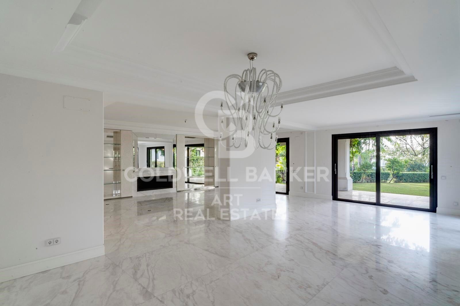 Maravillosa villa de lujo en Lomas de Magna Marbella, Milla de Oro