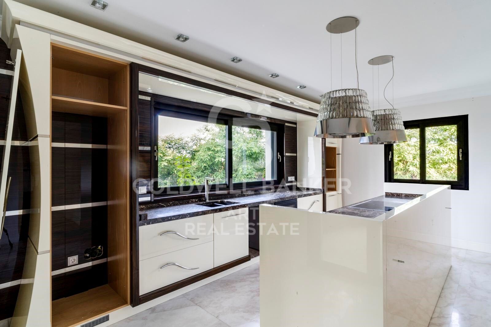 Wonderful luxury villa in Lomas de Magna Marbella, Golden Mile